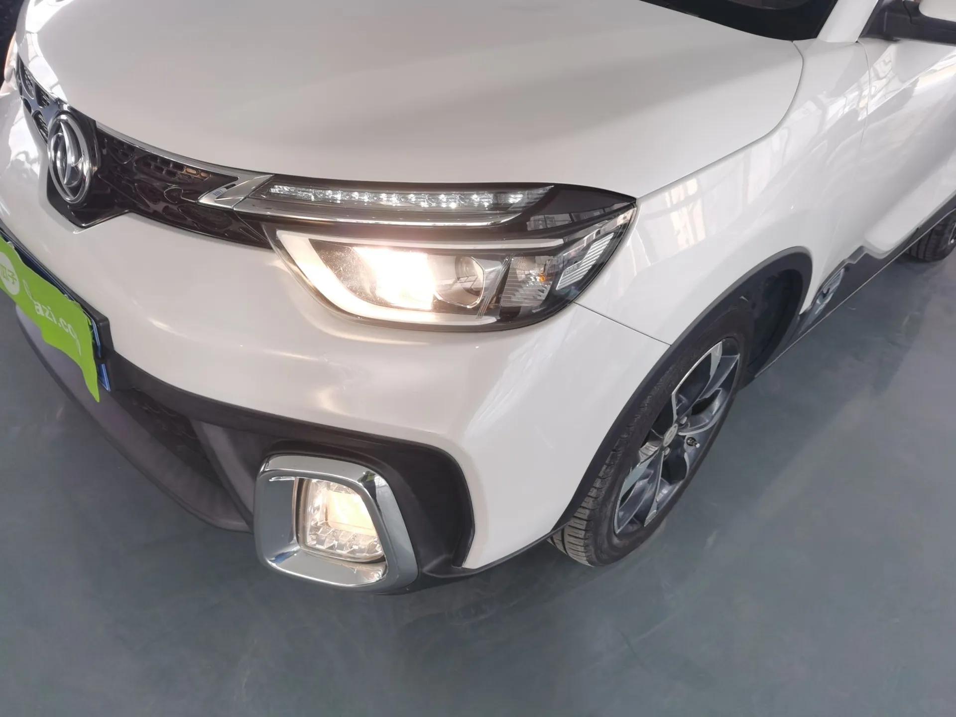 Dongfeng Aeolus AX4 2017 1.6L Manual ChaoShang Model — миниатюра 9
