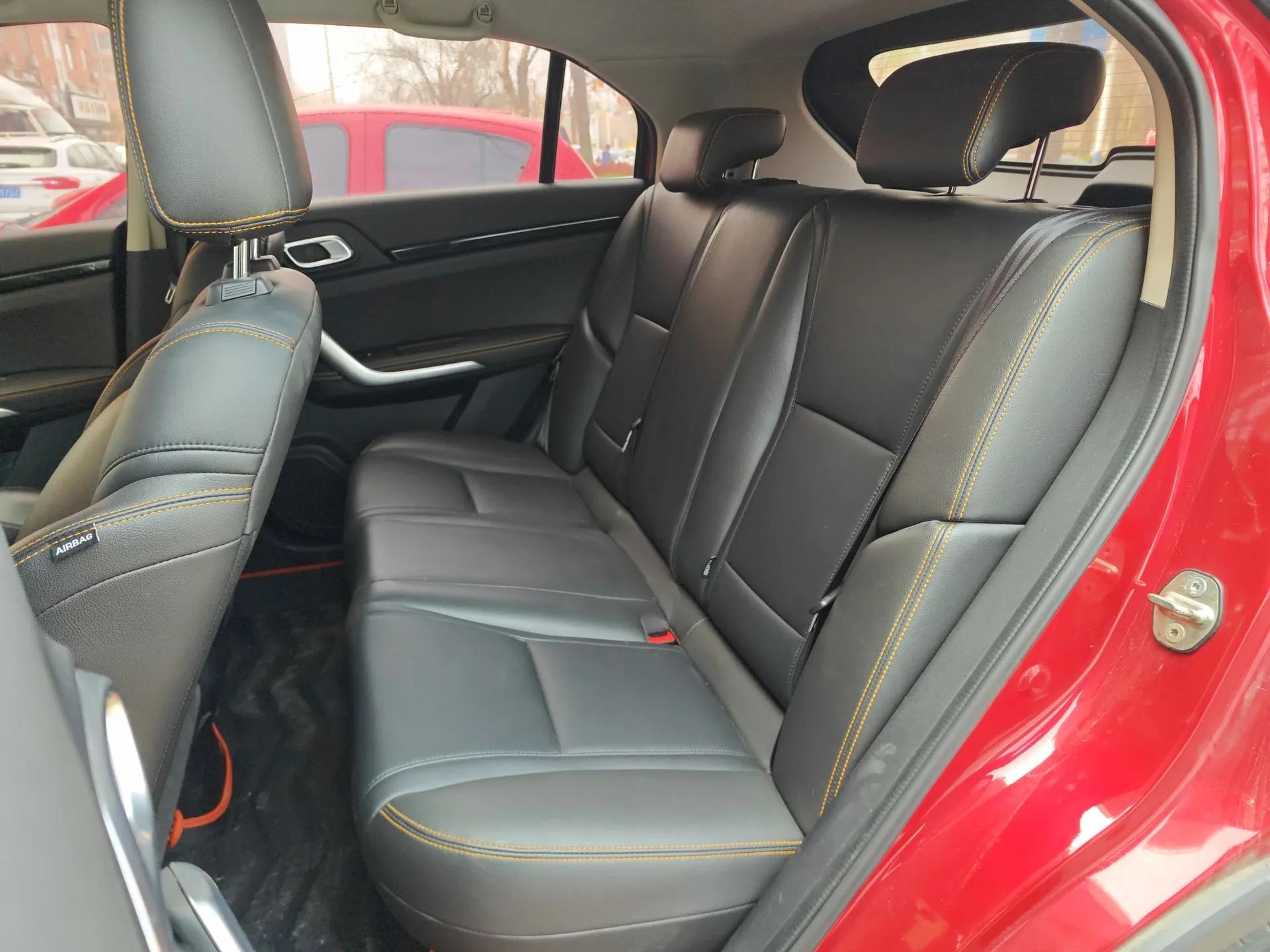 Dongfeng Aeolus AX4 2017 1.6L DCT Trendy Style — миниатюра 20