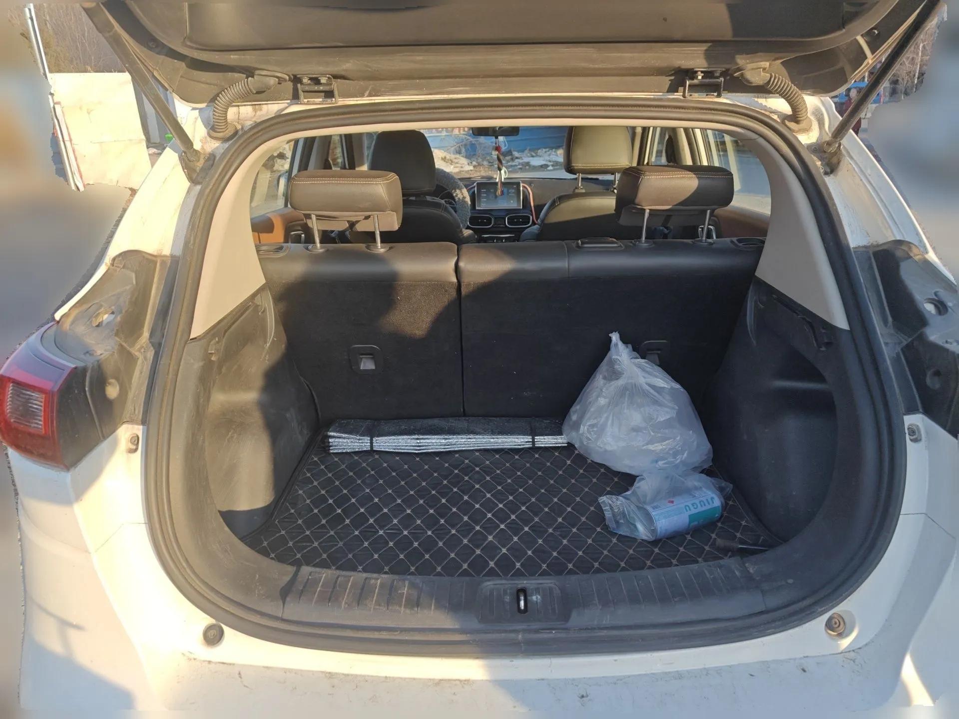 Dongfeng Aeolus AX4 2017 1.6L DCT Trendy Style — миниатюра 20