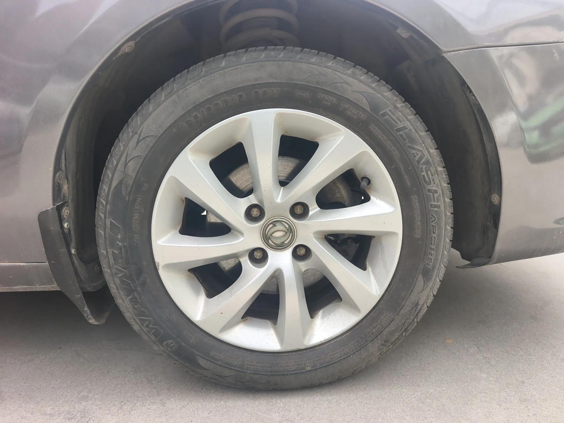 Dongfeng Aeolus S30 2013 1.6L Manual Dual-Fuel CNG Model — миниатюра 8