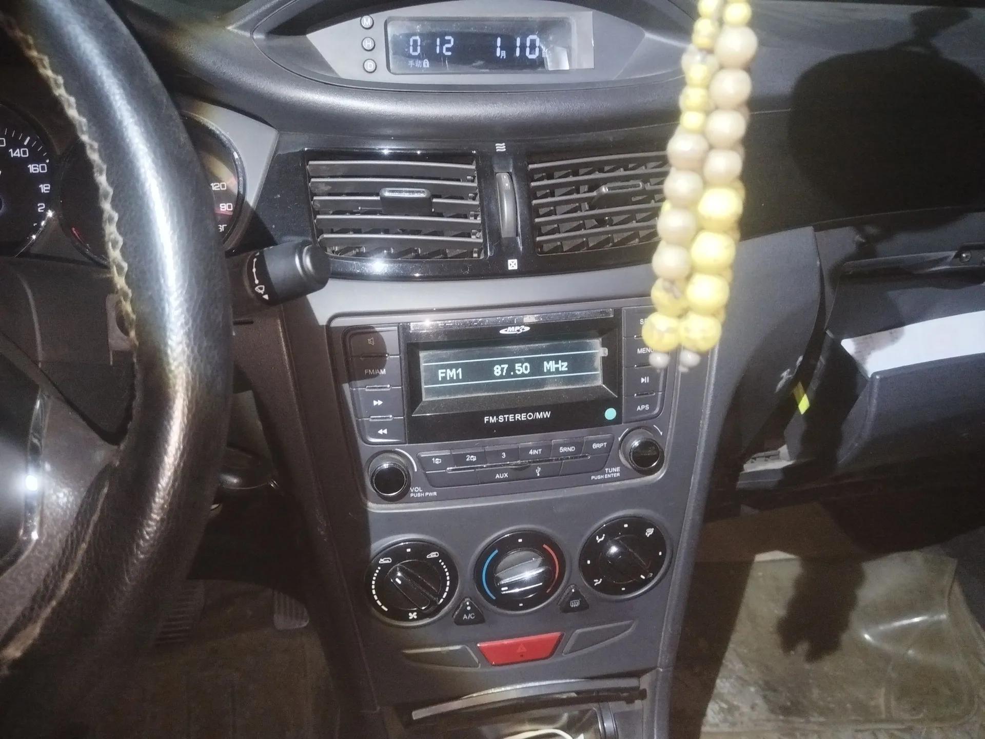 Dongfeng Aeolus S30 2013 1.6L Manual Zunya Model — миниатюра 14