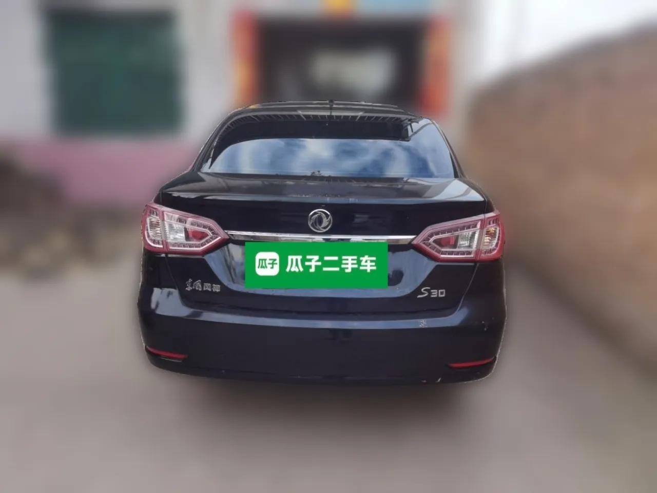 Dongfeng Aeolus S30 2013 1.6L Manual Entry-Level Model — миниатюра 5