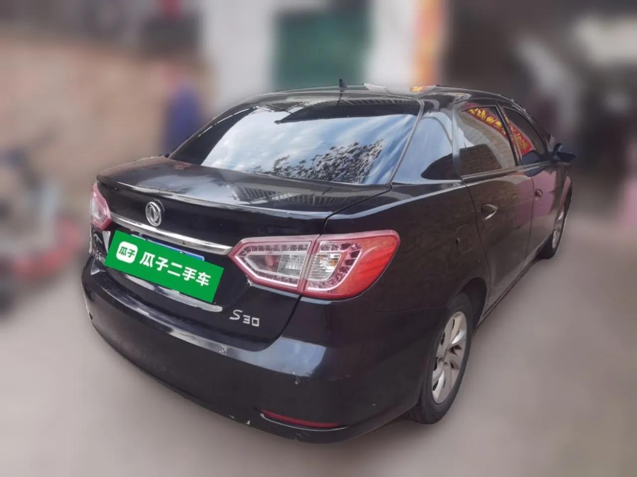 Dongfeng Aeolus S30 2013 1.6L Manual Entry-Level Model — миниатюра 6