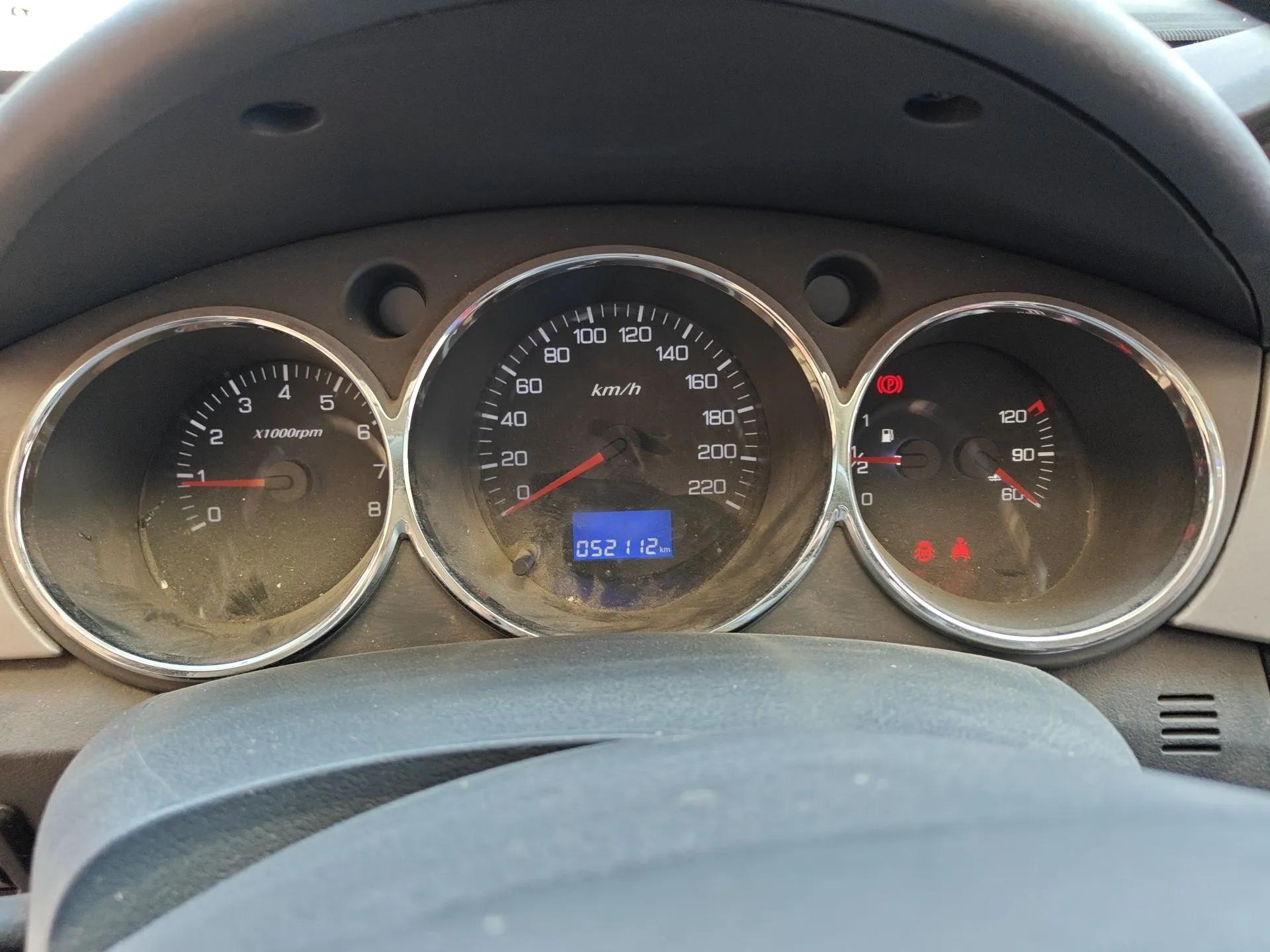 Dongfeng Aeolus S30 2014 1.6L Manual Gratitude Edition CNG — миниатюра 12