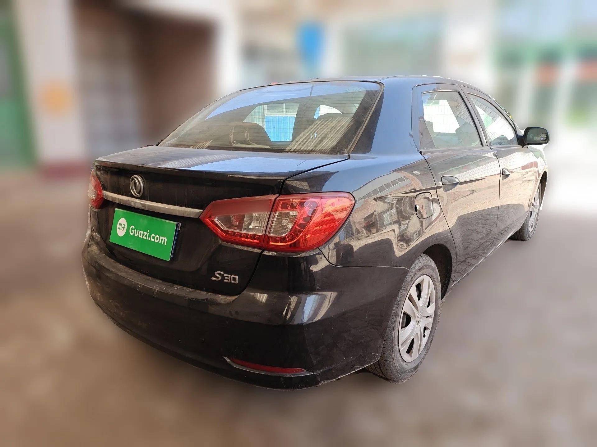 Dongfeng Aeolus S30 2014 1.6L Manual Gratitude Edition CNG — миниатюра 6
