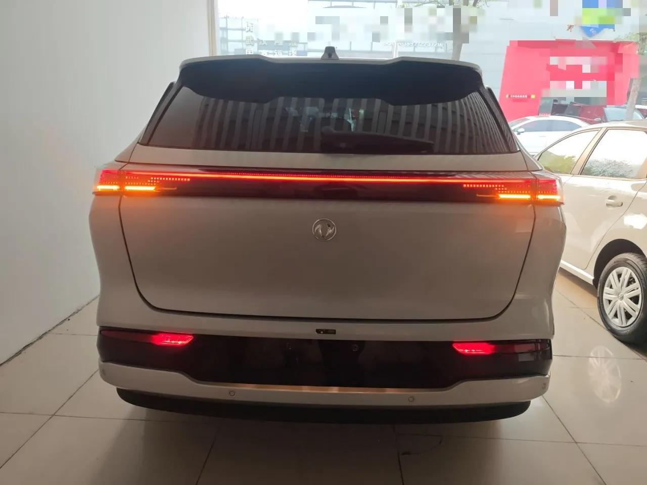 Dongfeng Aeolus L8 2025 Model 185KM Dream Edition — миниатюра 3