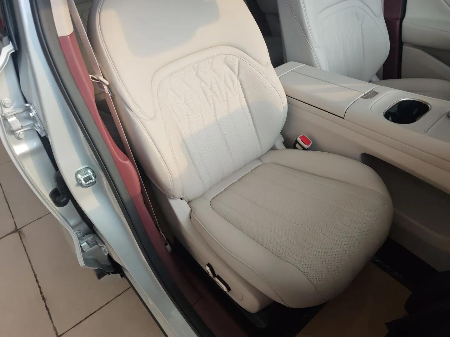 Dongfeng Aeolus L8 2025 Model 185KM Dream Edition — миниатюра 23