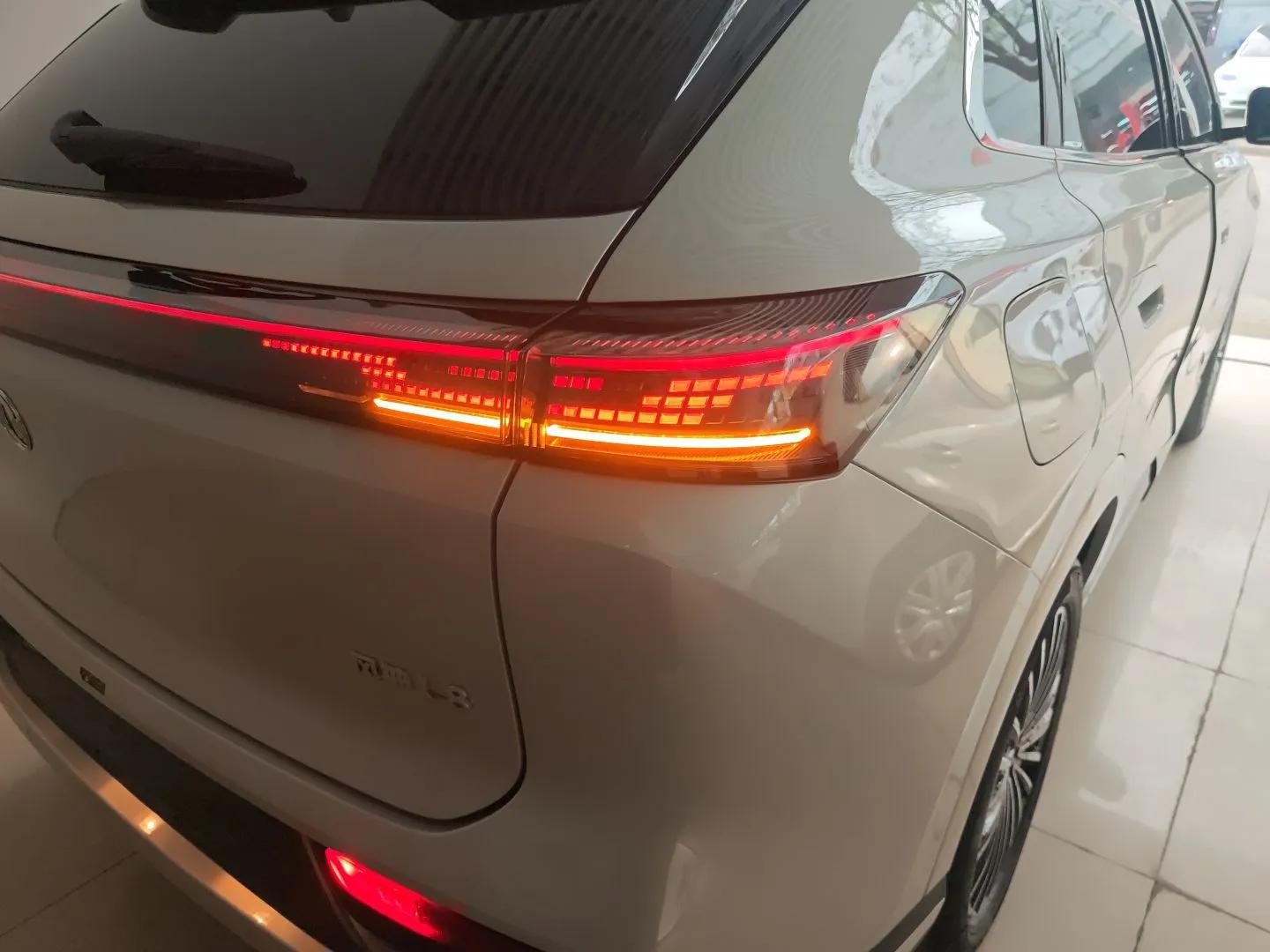 Dongfeng Aeolus L8 2025 Model 185KM Dream Edition — миниатюра 8