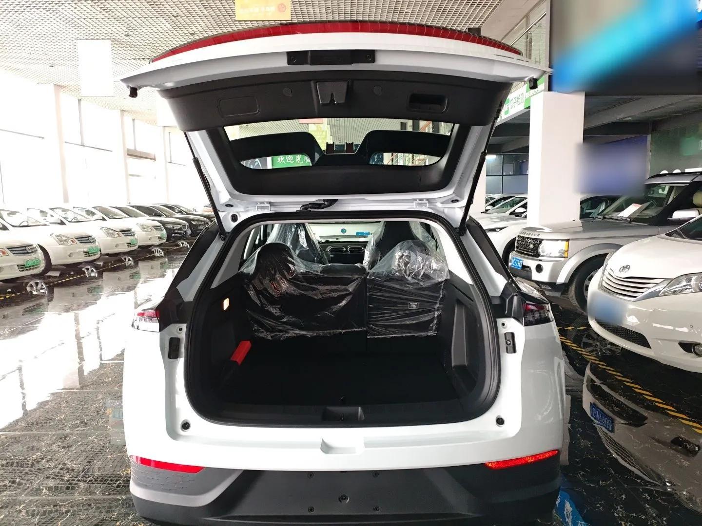 Dongfeng Aeolus SKY EV01 2025 530 km AIR Elite Edition — миниатюра 22