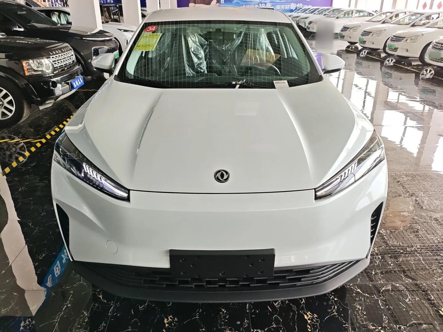 Dongfeng Aeolus SKY EV01 2025 530 km AIR Elite Edition — миниатюра 2