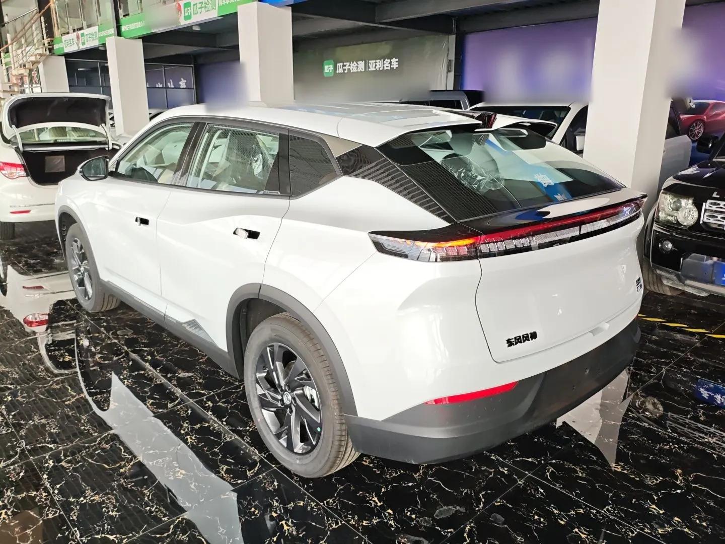 Dongfeng Aeolus SKY EV01 2025 530 km AIR Elite Edition — миниатюра 4