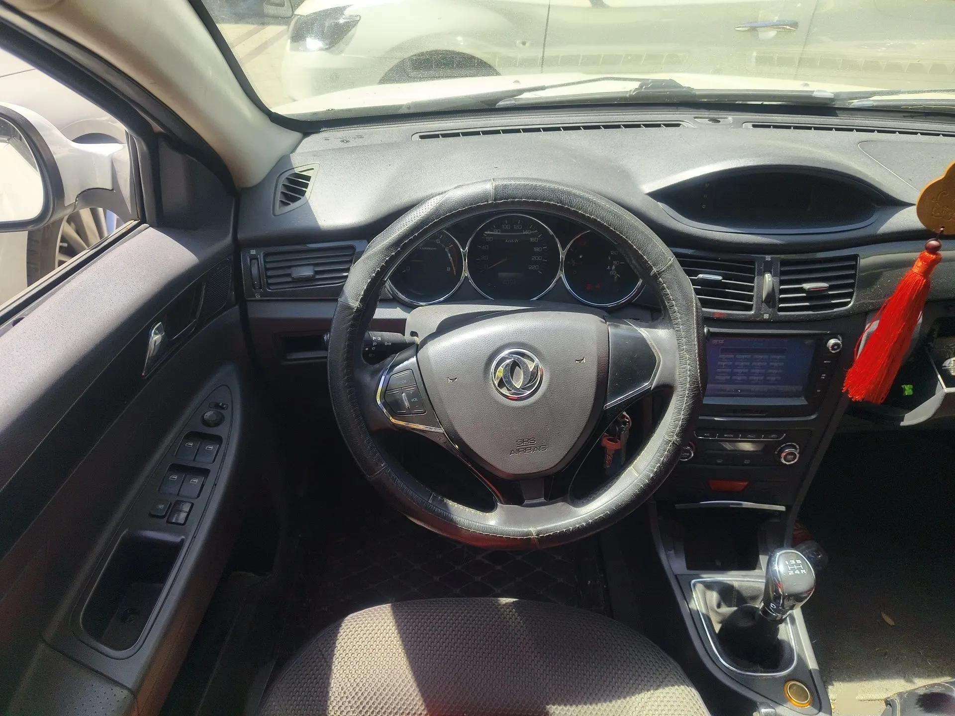 Dongfeng Aeolus H30 2013 CROSS 1.6L Manual Zunyi Model — миниатюра 11