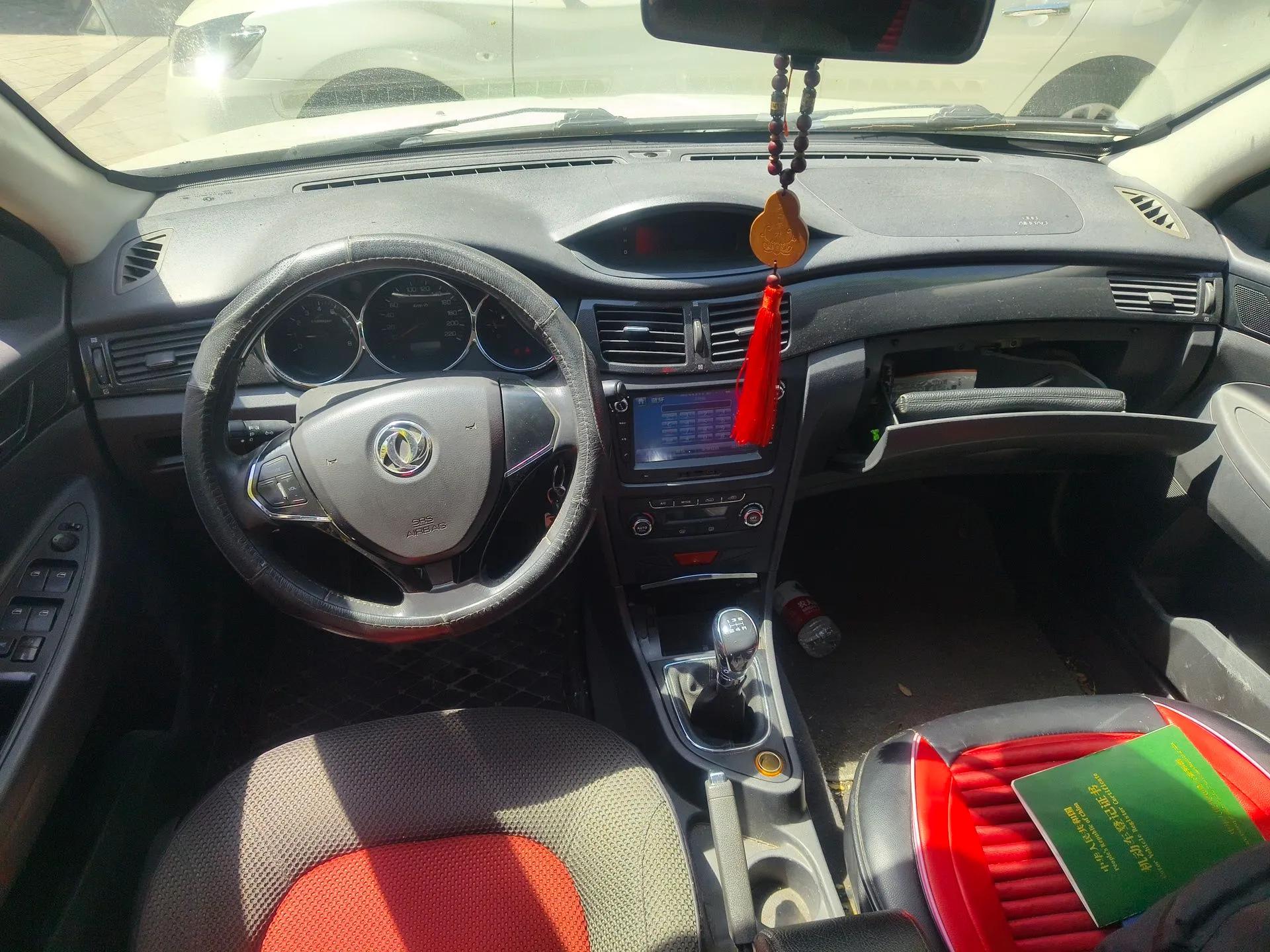 Dongfeng Aeolus H30 2013 CROSS 1.6L Manual Zunyi Model — миниатюра 10