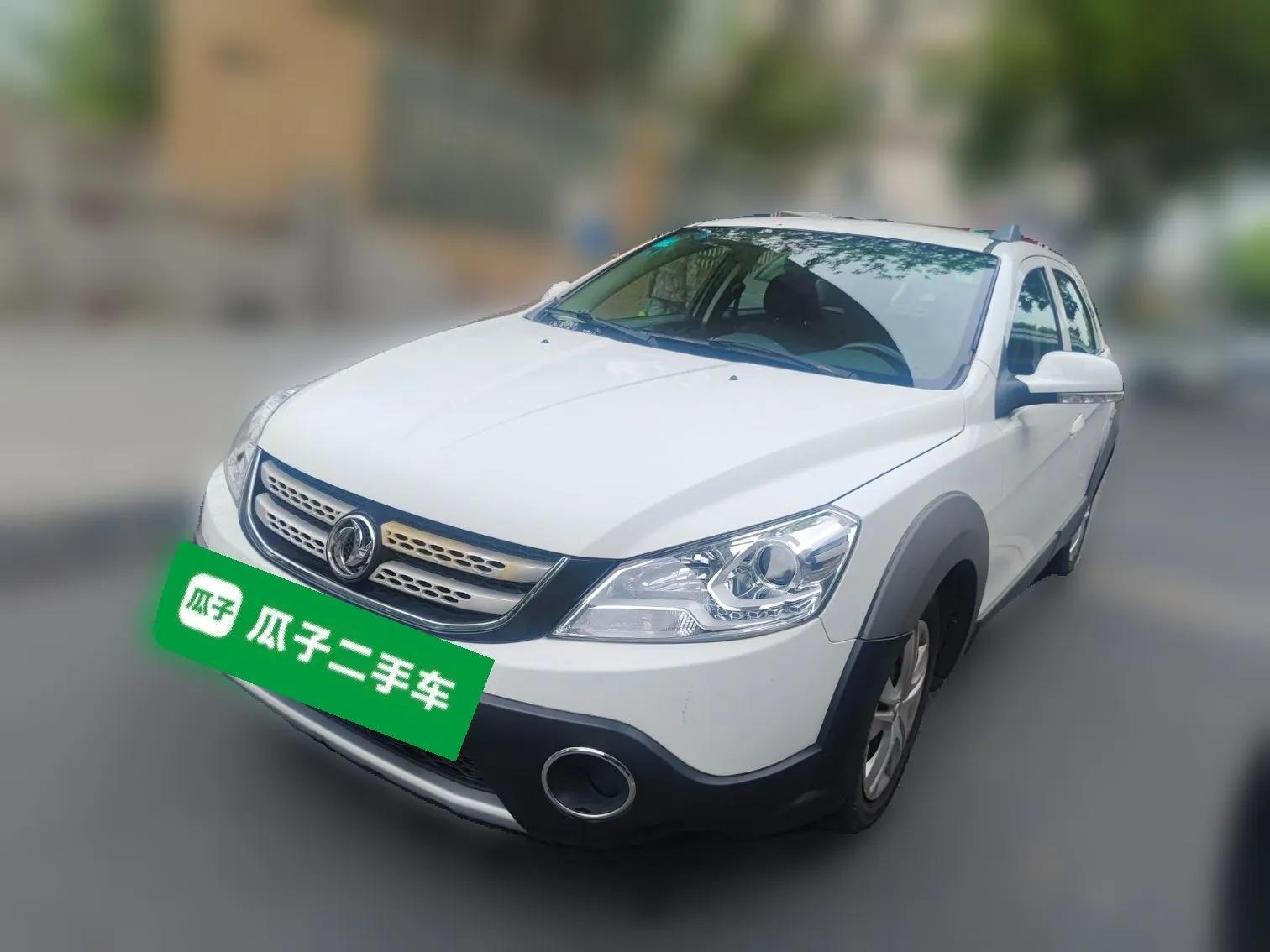 Dongfeng Aeolus H30 2014 CROSS 1.5L Manual Gratitude Edition — миниатюра 1