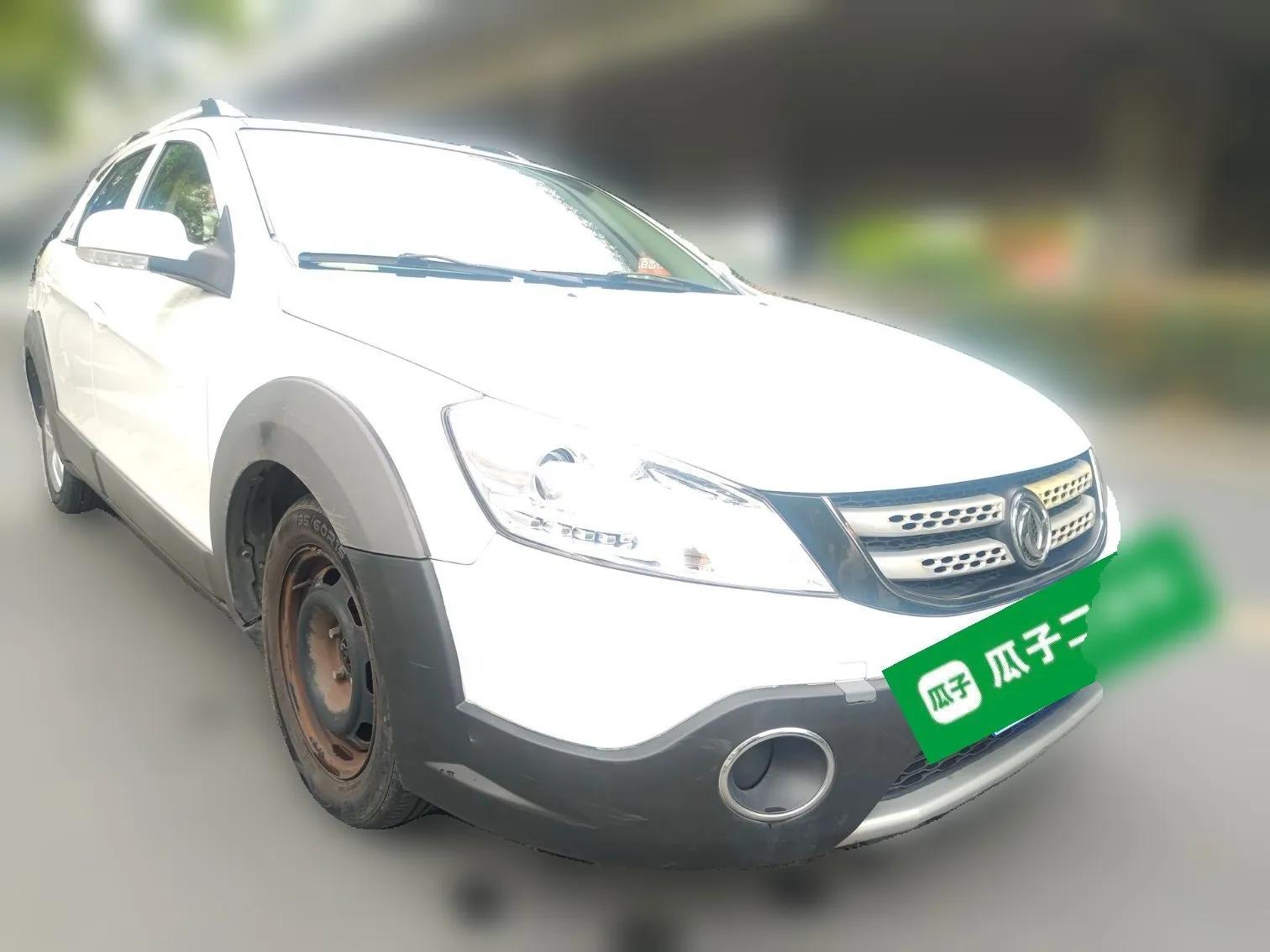 Dongfeng Aeolus H30 2014 CROSS 1.5L Manual Gratitude Edition — миниатюра 3