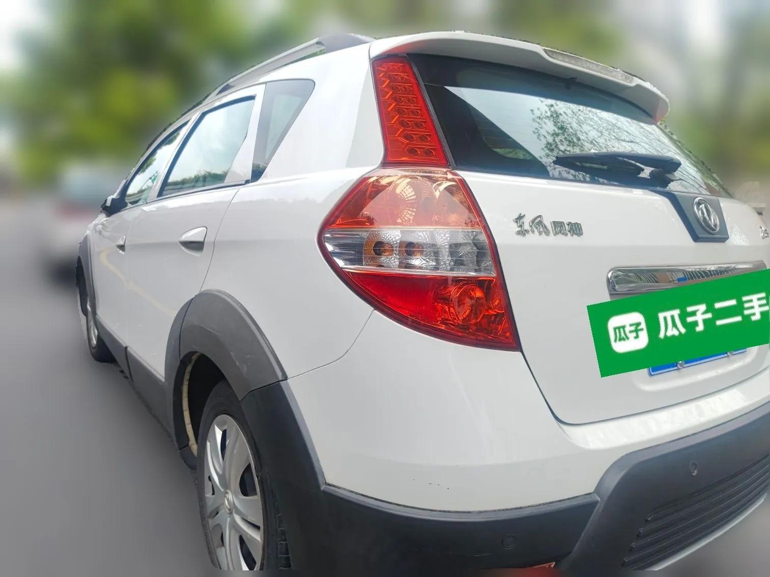 Dongfeng Aeolus H30 2014 CROSS 1.5L Manual Gratitude Edition — миниатюра 4