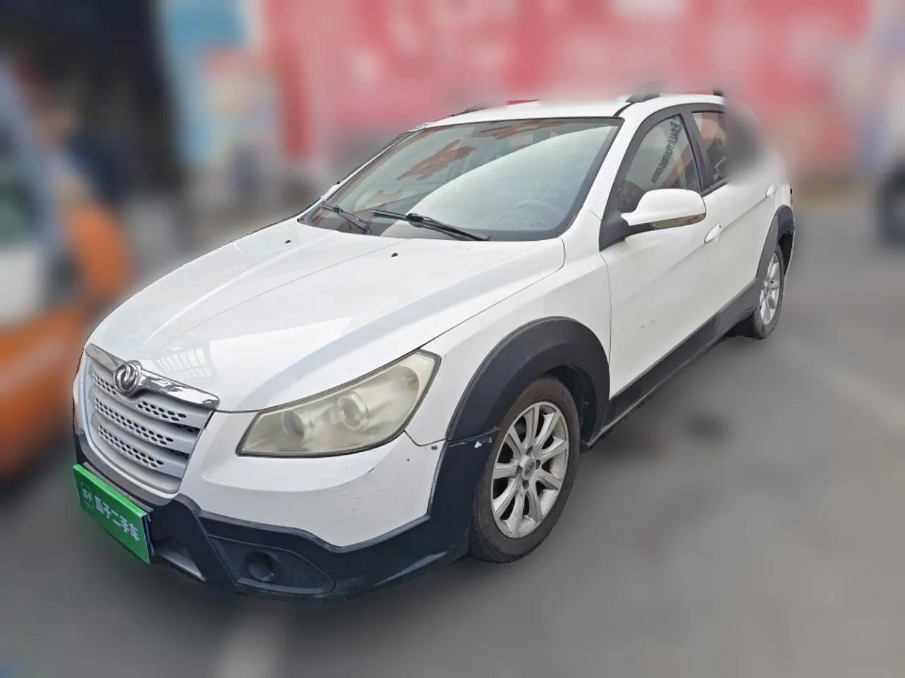 Dongfeng Aeolus H30 2012 CROSS 1.6L Manual Luxury Model — миниатюра 1