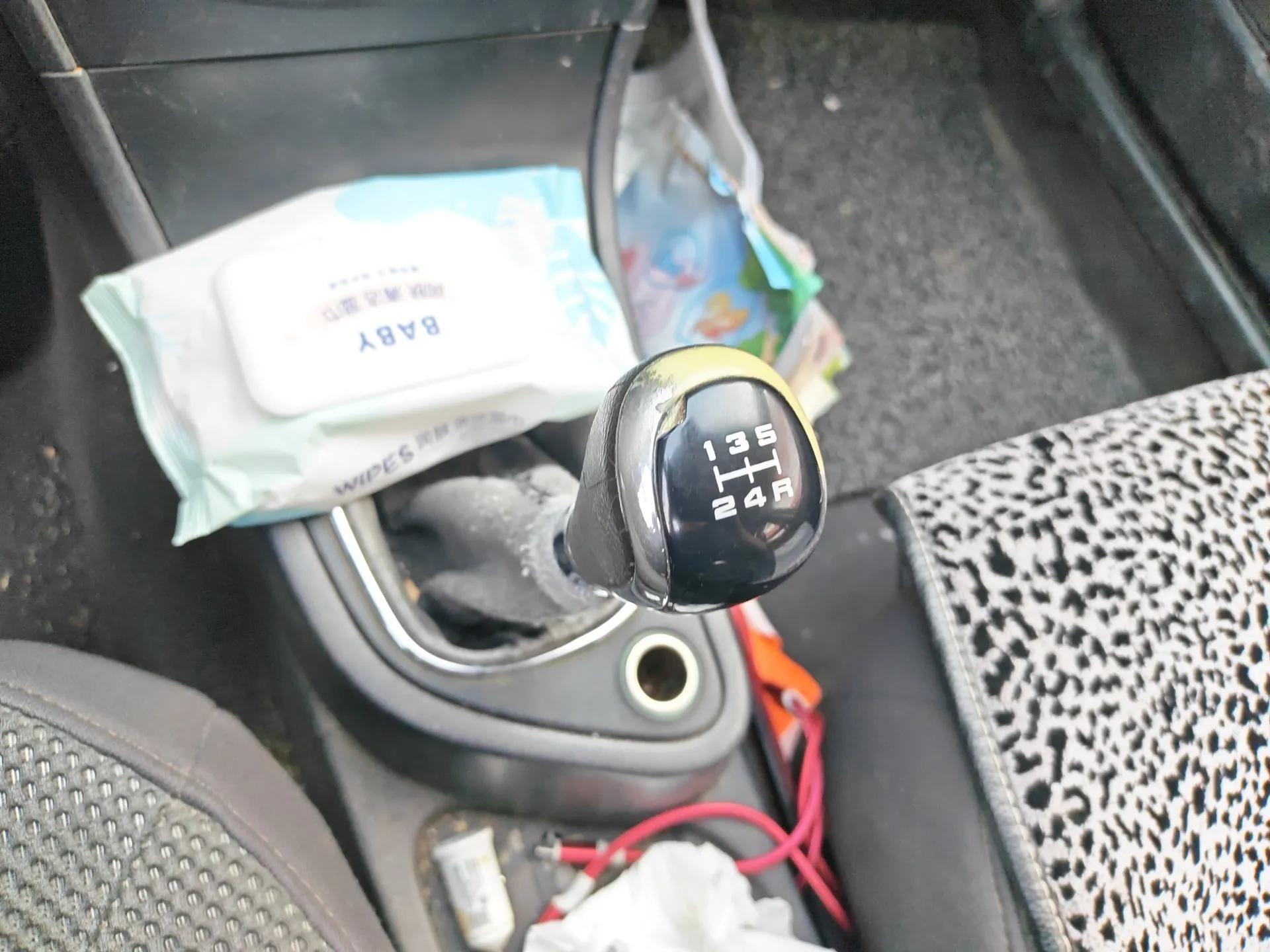Dongfeng Aeolus H30 2012 CROSS 1.6L Manual Luxury Model — миниатюра 15