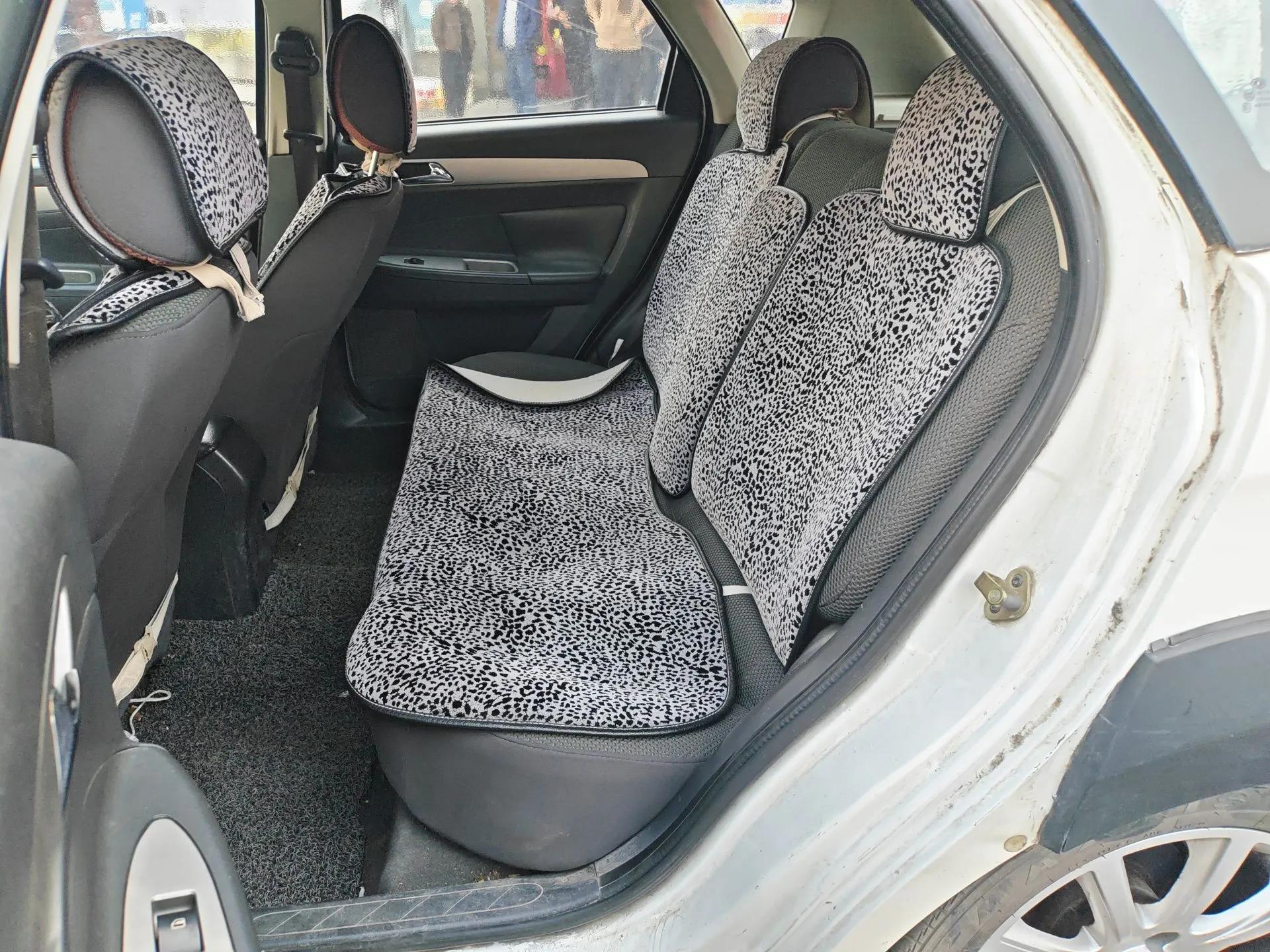 Dongfeng Aeolus H30 2012 CROSS 1.6L Manual Luxury Model — миниатюра 18