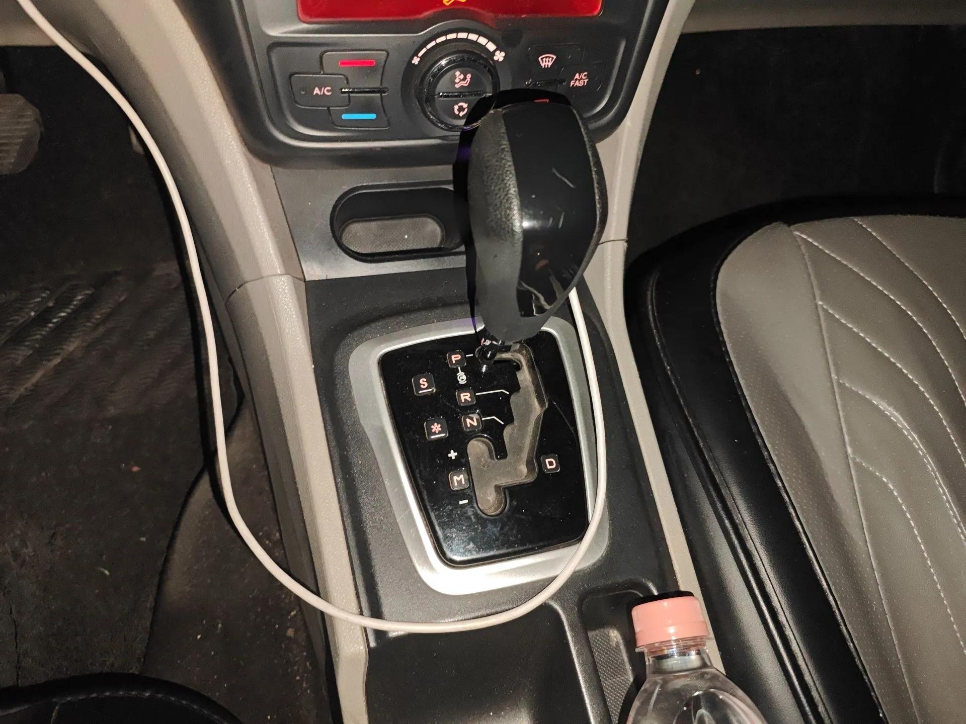 Dongfeng Aeolus L60 2015 1.8L Automatic New Enjoyment Model — миниатюра 15