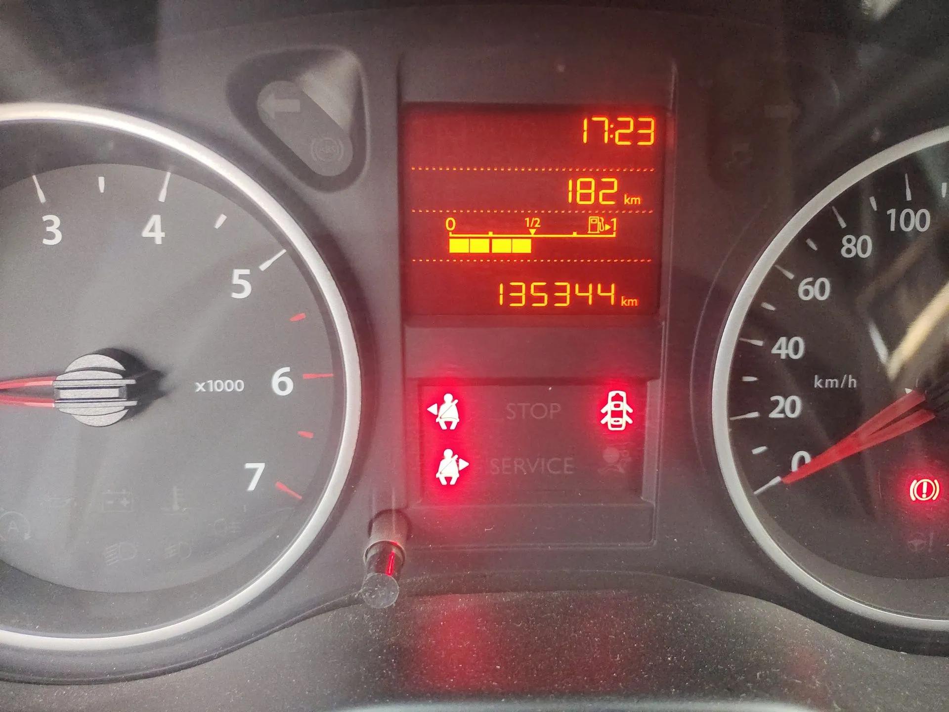 Dongfeng Aeolus L60 2015 1.8L Manual New Enjoyment Version — миниатюра 13