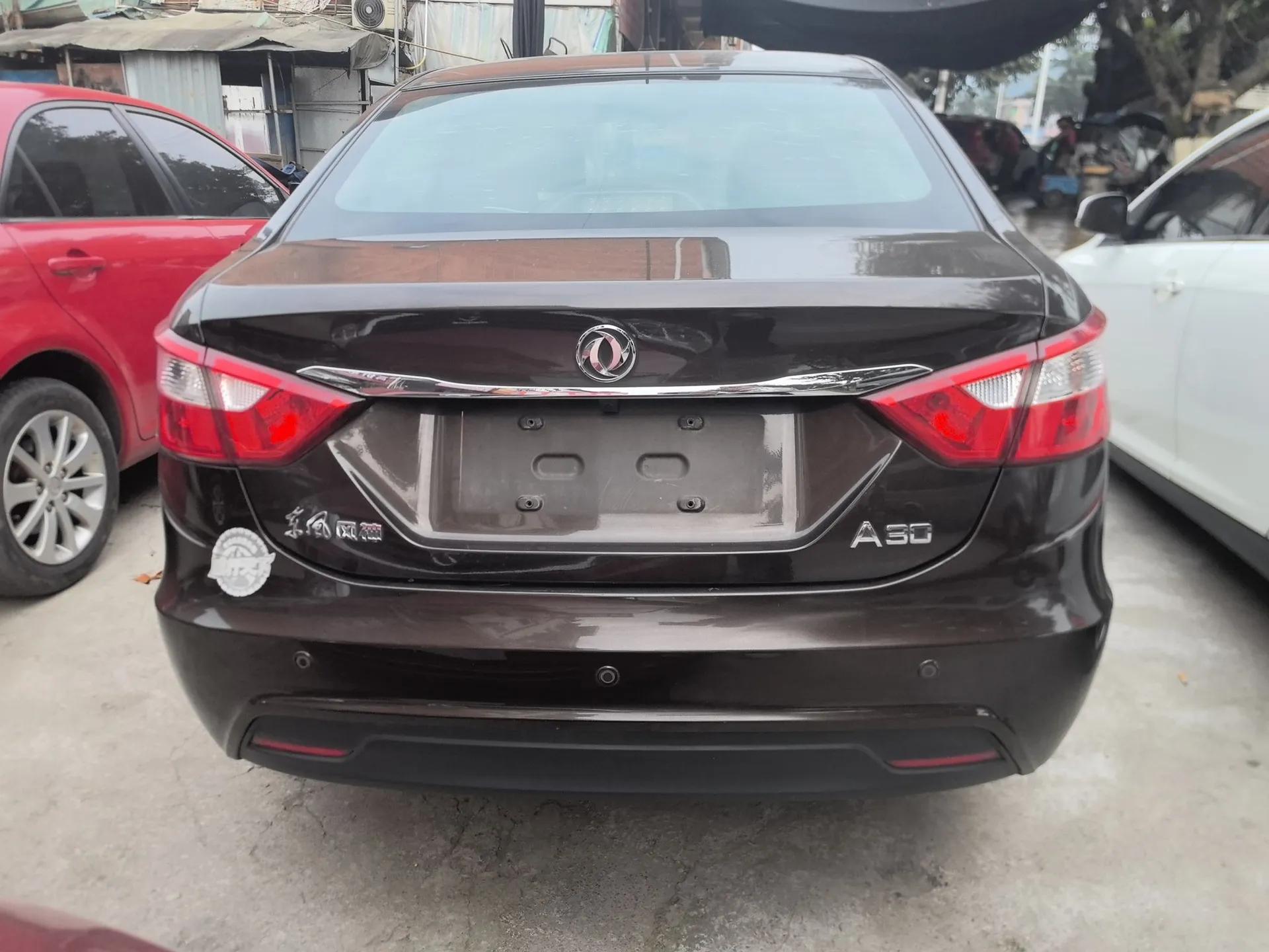 Dongfeng Aeolus A30 2014 1.5L Manual Smart Drive Smart Edition — миниатюра 3