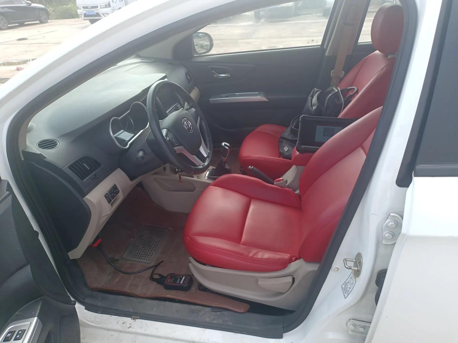 Dongfeng Aeolus A30 2014 1.5L Manual Smart Drive Smart Edition — миниатюра 18