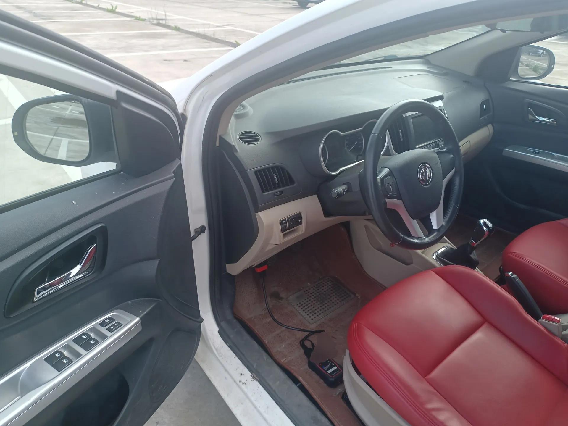 Dongfeng Aeolus A30 2014 1.5L Manual Smart Drive Smart Edition — миниатюра 19