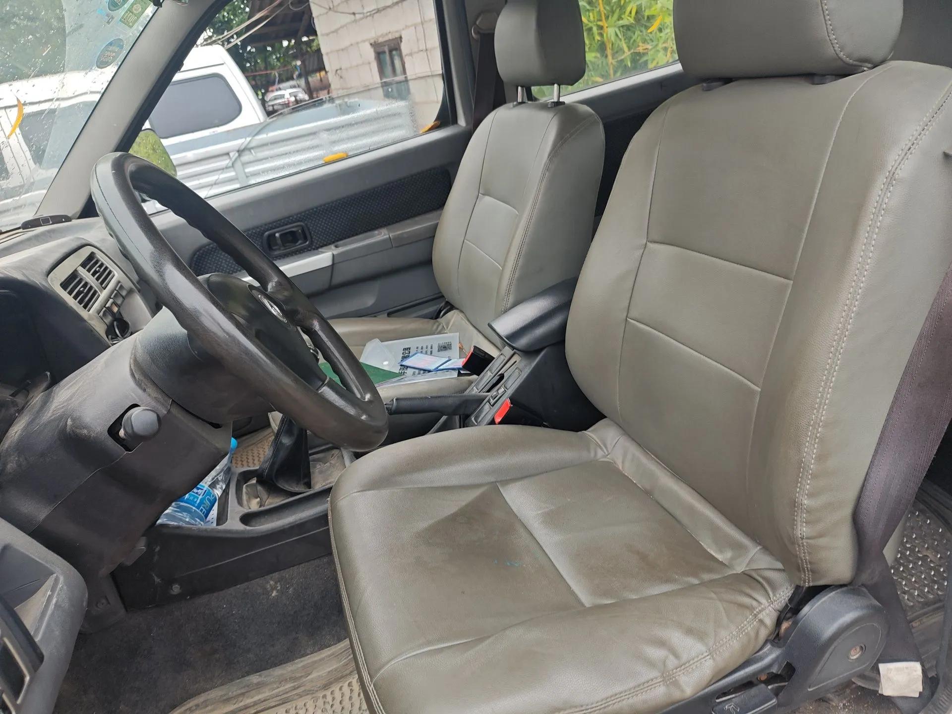 Dongfeng Ruichi 2013 3.2T Xingye Edition Diesel Two-Wheel Drive Standard Type CYQD80-E4 — миниатюра 16
