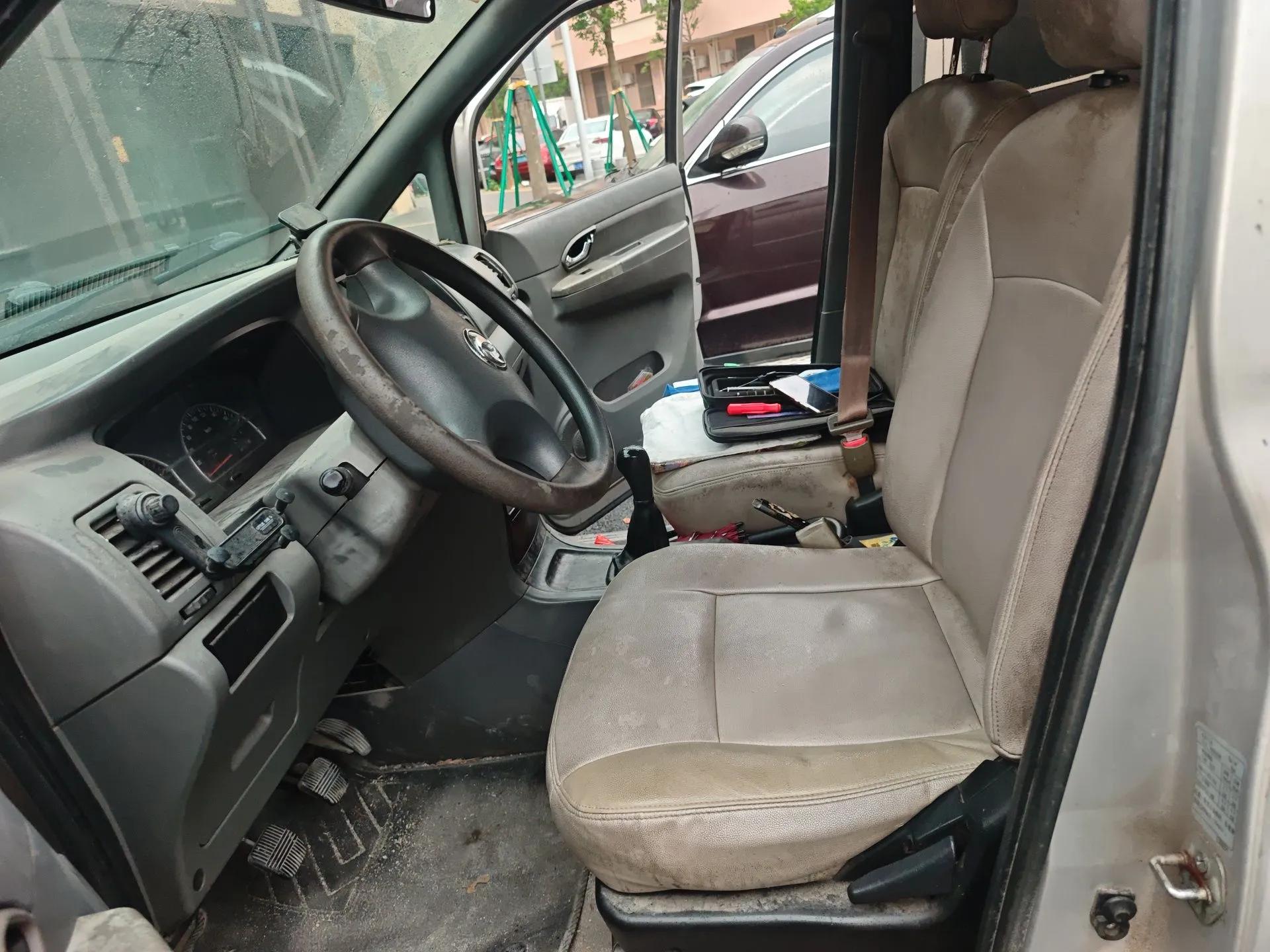 Dongfeng Shuaike 2013 Revised Version 1.5L Manual Standard Edition 7 Seats China IV Standard — миниатюра 16