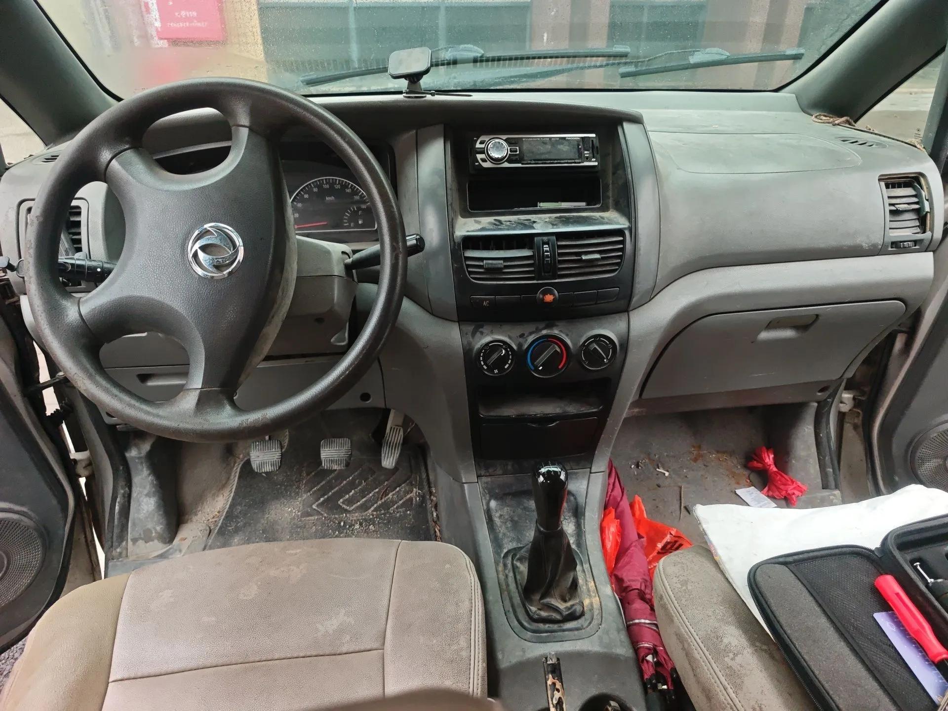 Dongfeng Shuaike 2013 Revised Version 1.5L Manual Standard Edition 7 Seats China IV Standard — миниатюра 10