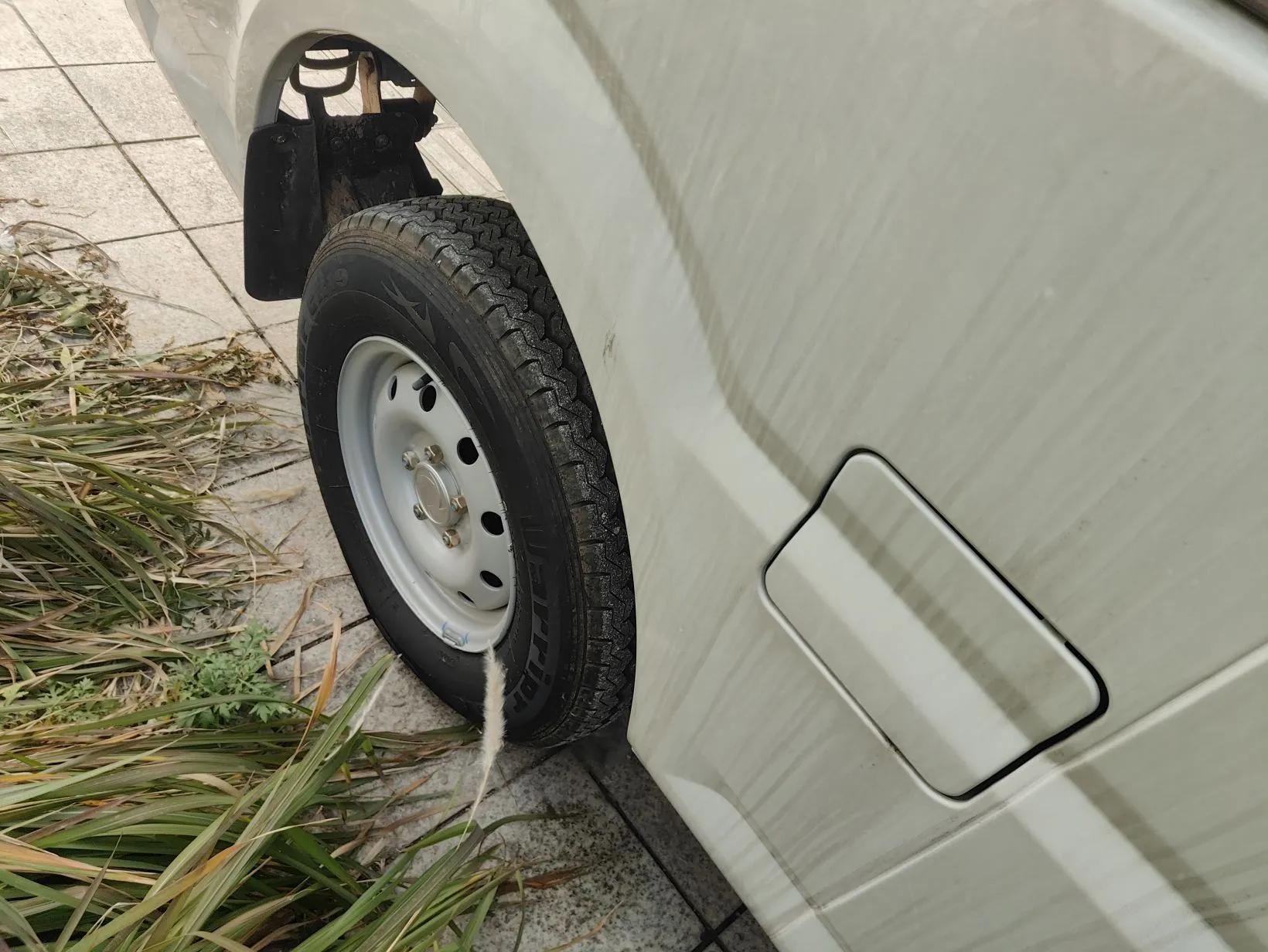 Dongfeng Yufeng EM27 2024 EM27L Eves Power 41.86 kWh — миниатюра 10