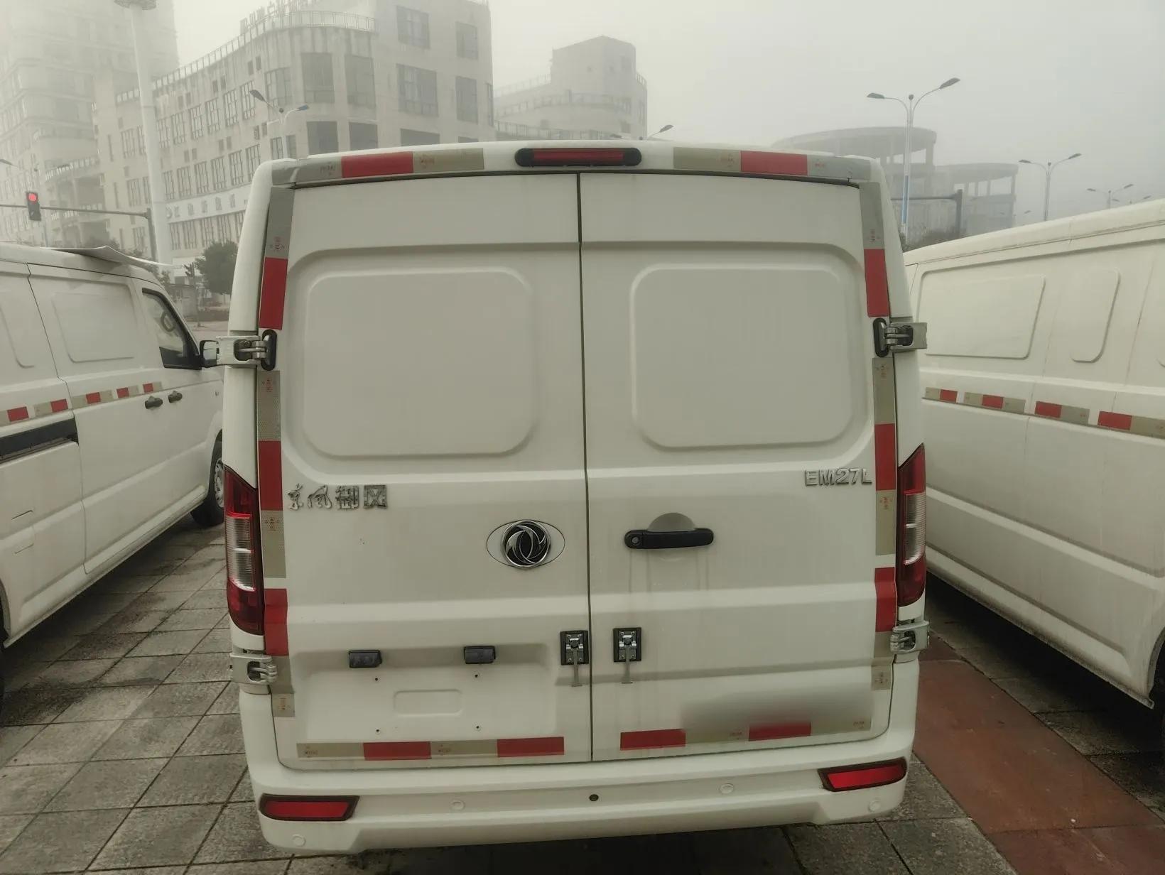 Dongfeng Yufeng EM27 2024 EM27L Eves Power 41.86 kWh — миниатюра 5