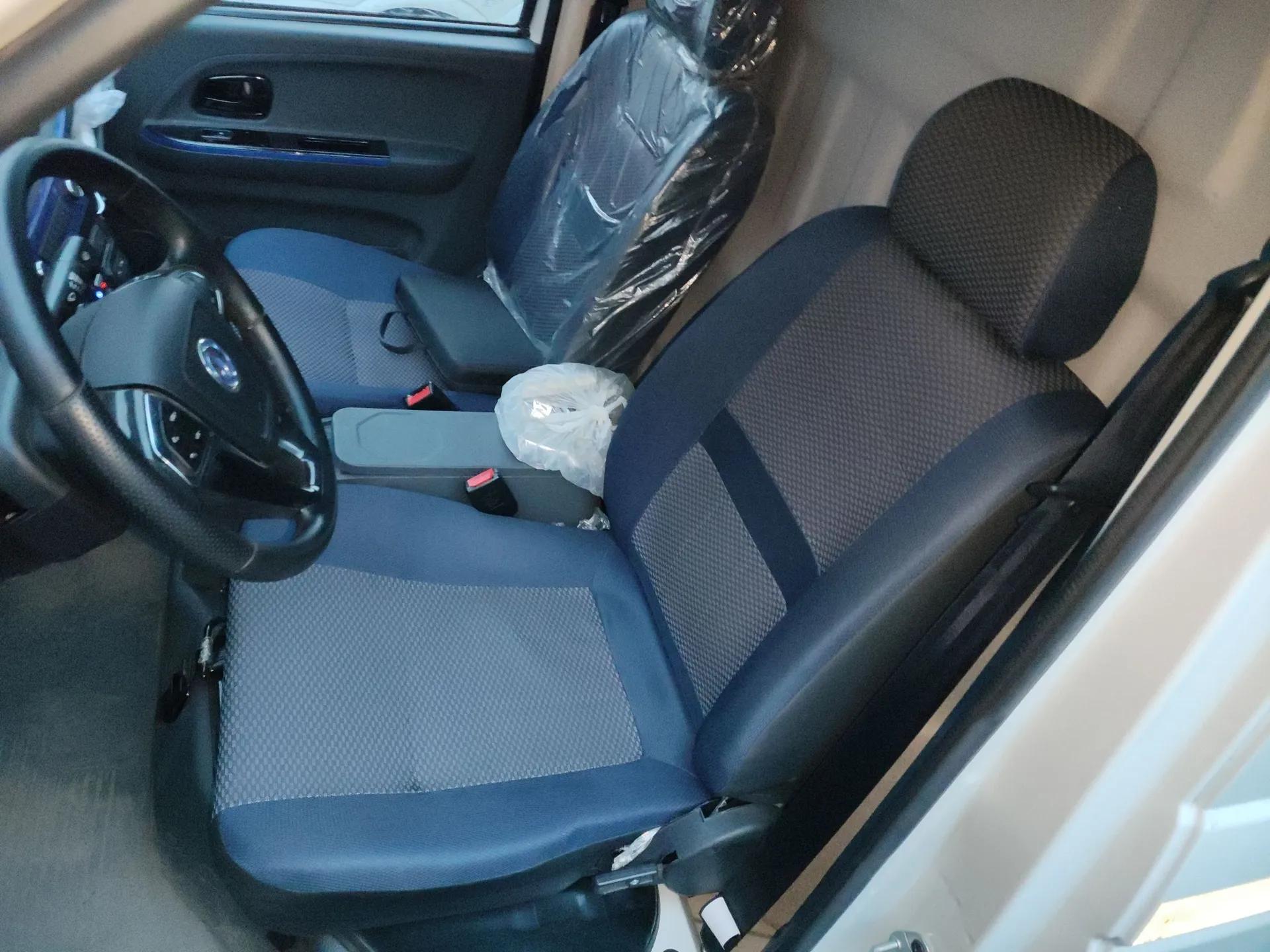 Dongfeng Yufeng EM27 2024 EM27L Eves Power 41.86 kWh — миниатюра 16