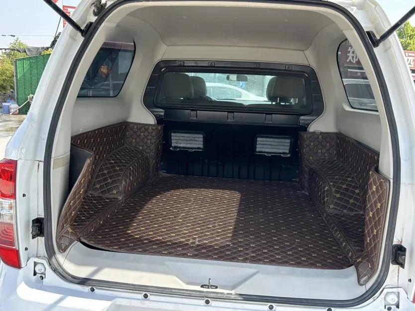 Dongfeng Palazzo 2022 2.0T Manual Two-Wheel Drive Luxury Version — миниатюра 9