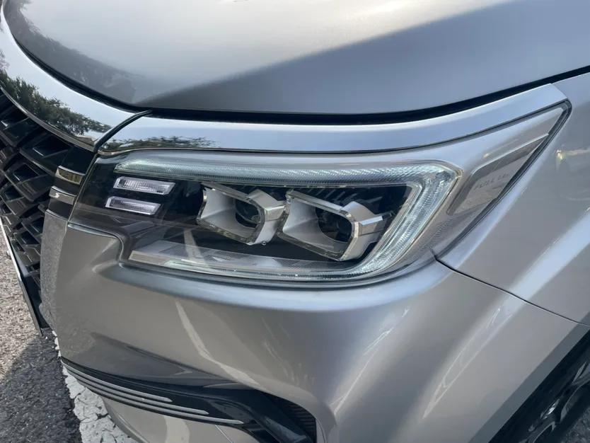 Dongfeng Ruichi 7 2022 2.3T Automatic Two-Wheel Drive Diesel Standard Version with Long Cargo Bed and Flat-Floor Design M9T — миниатюра 2