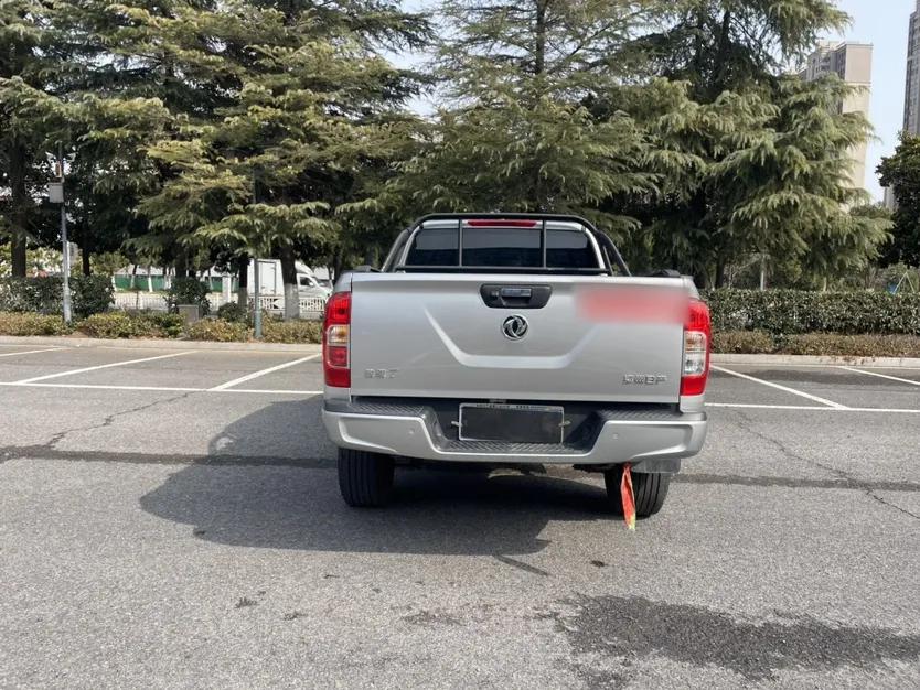 Dongfeng Ruichi 7 2022 2.3T Automatic Two-Wheel Drive Diesel Standard Version with Long Cargo Bed and Flat-Floor Design M9T — миниатюра 5