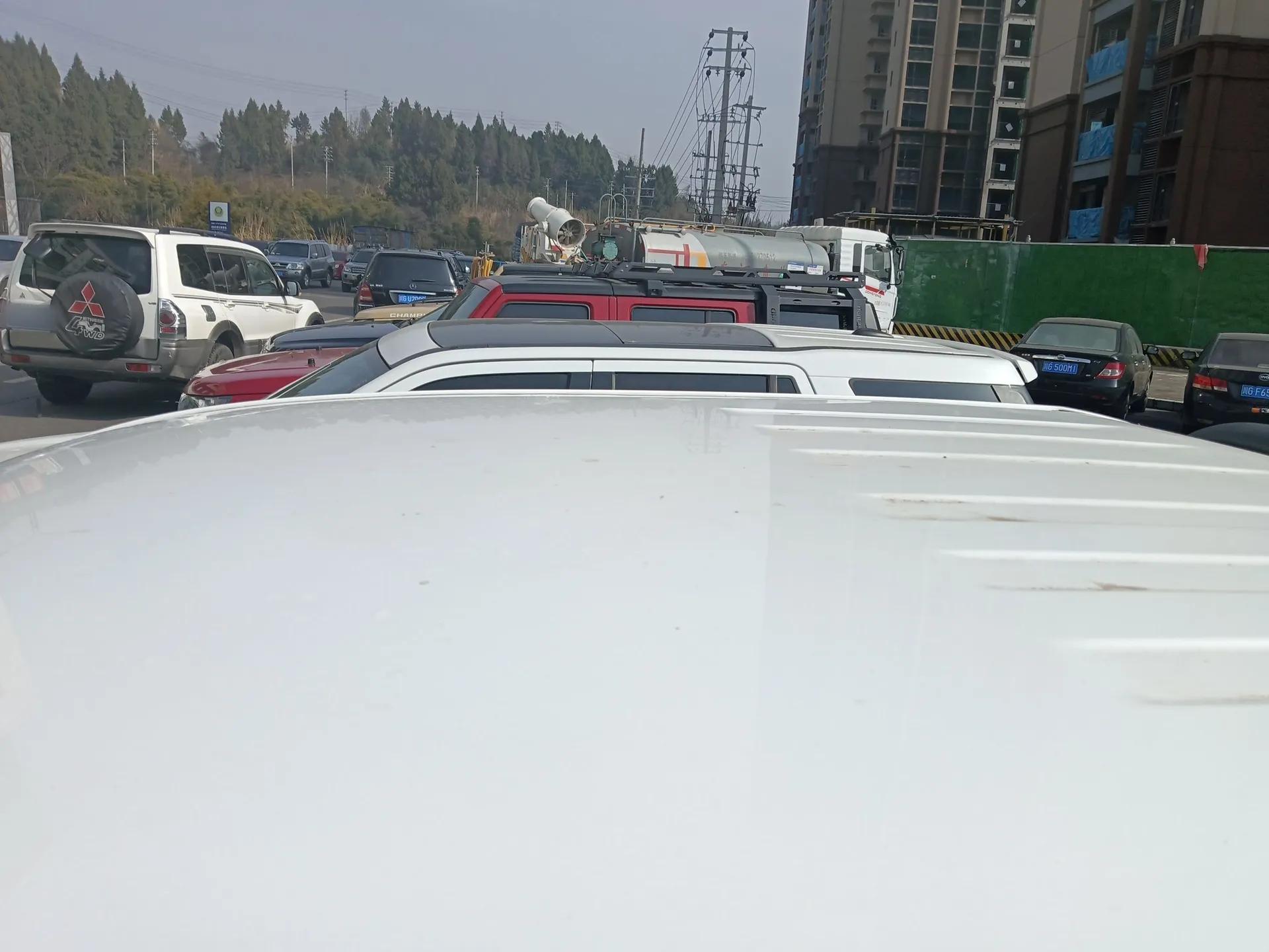 Dongfeng Ruichi 7 2022 2.3T Manual 4x4 Diesel Standard Version with Long Cargo Bed and Flatbed M9T — миниатюра 8