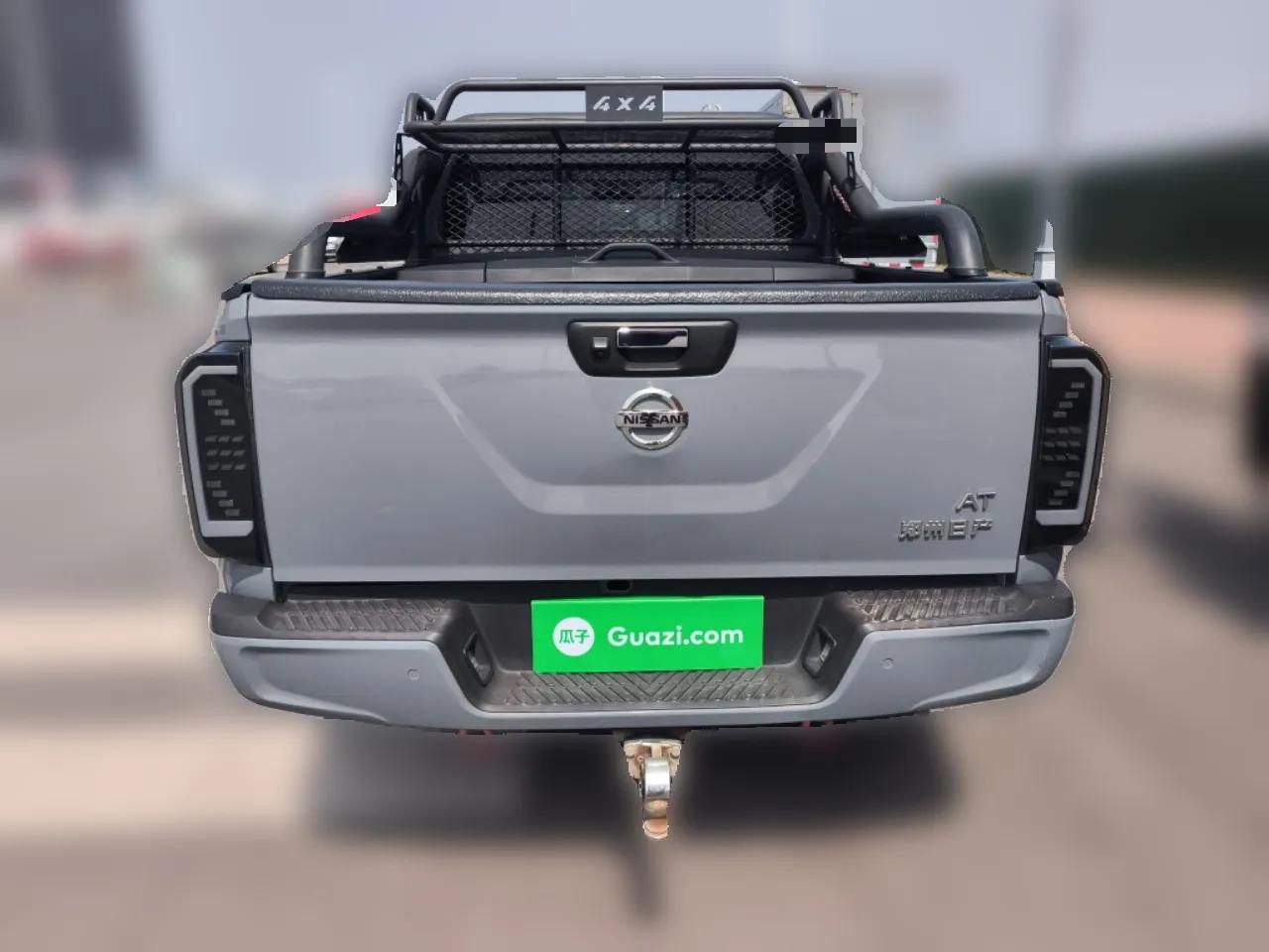 Dongfeng Ruichi 7 2022 2.3T Automatic 4x4 Diesel Flagship Long Cargo Bed M9T — миниатюра 5
