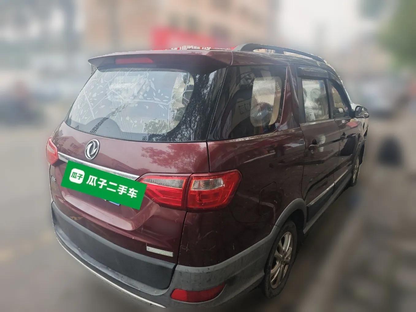 Dongfeng Fengon 370 2016 1.5L Manual Standard Edition SFG15-02 7 Seats — миниатюра 6