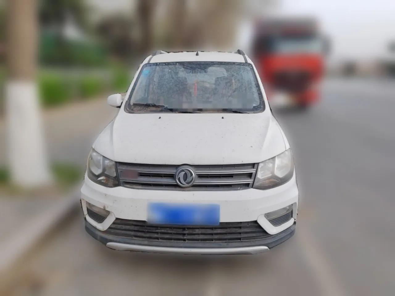 Dongfeng Fengon 370 2016 1.5L Manual Standard Model II 7 Seats — миниатюра 2