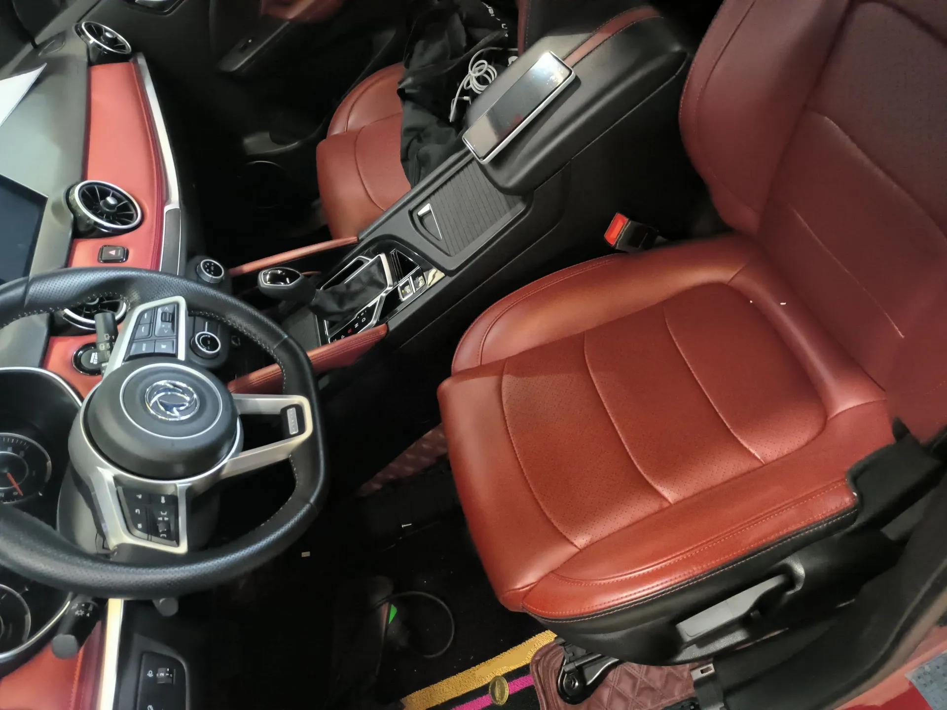 Dongfeng Fengon 500 2021 1.5L CVT Enjoyment Version — миниатюра 17