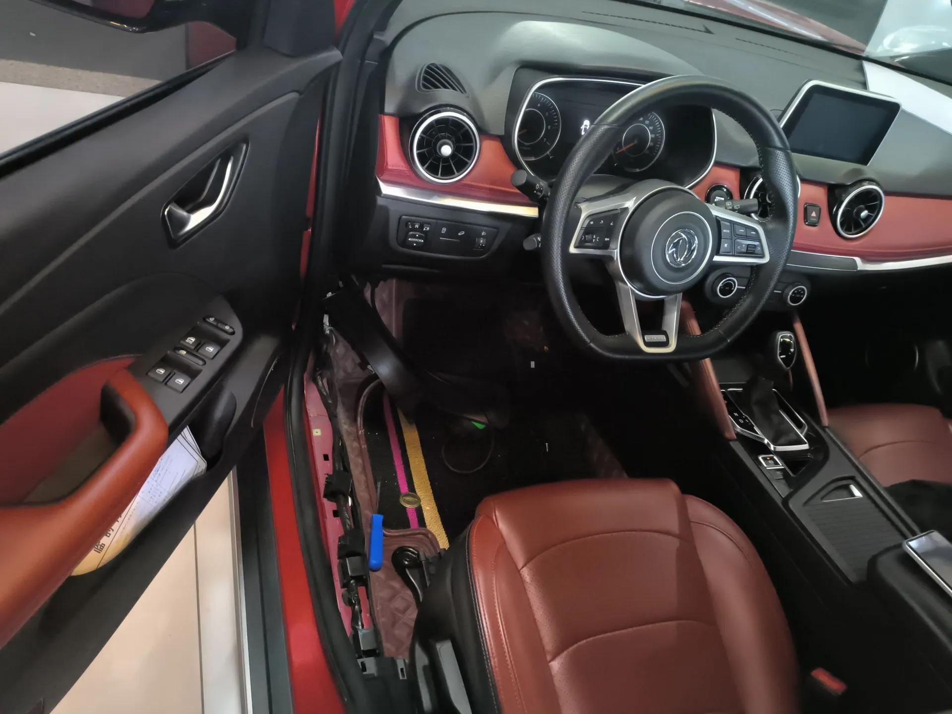 Dongfeng Fengon 500 2021 1.5L CVT Enjoyment Version — миниатюра 18