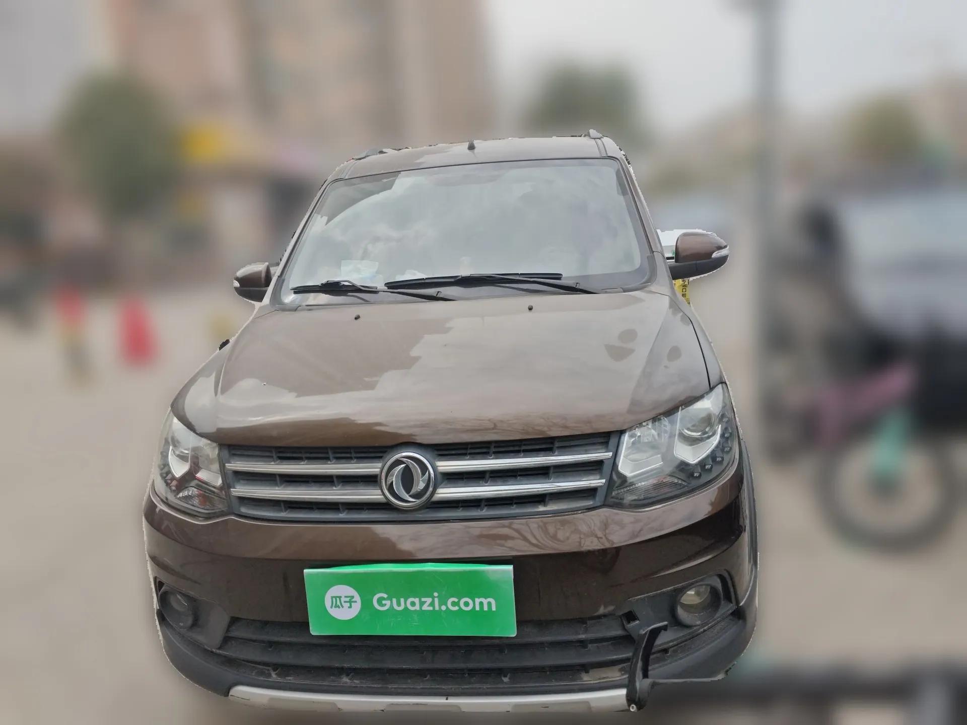 Dongfeng Fengon 360 2015 1.5L Manual Luxury 7-Seater China IV Standard — миниатюра 2