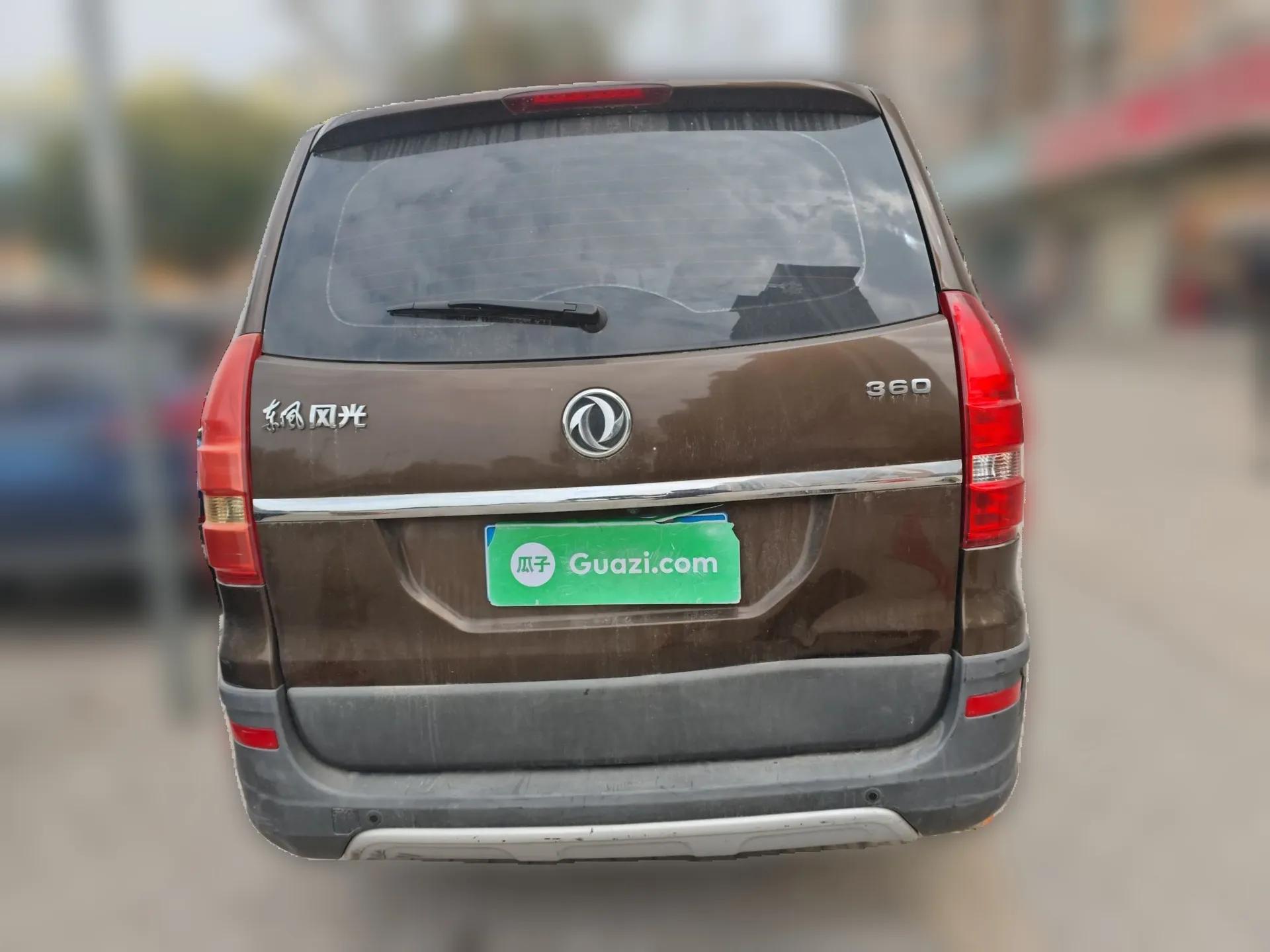 Dongfeng Fengon 360 2015 1.5L Manual Luxury 7-Seater China IV Standard — миниатюра 5