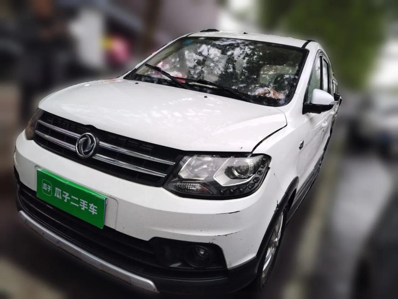 Dongfeng Fengon 360 2015 1.5L Manual Luxury 7-Seater China IV Standard — миниатюра 1