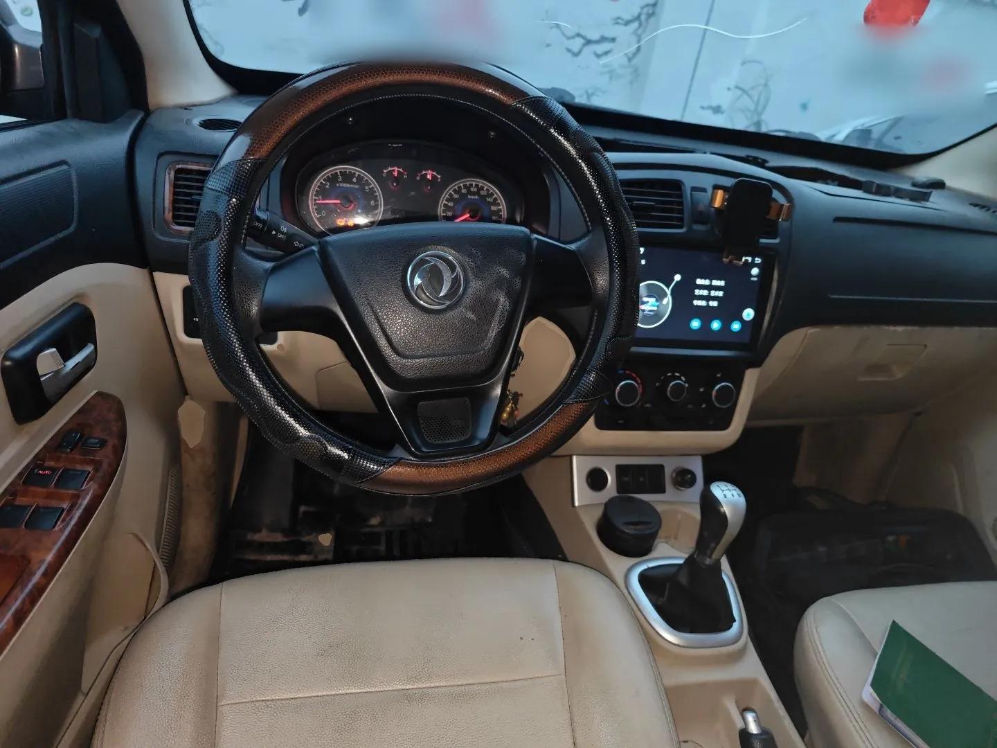 Dongfeng Fengon 2013 1.5L Manual Deluxe Model DK15 — миниатюра 11