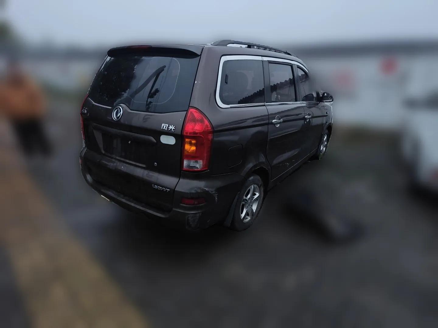 Dongfeng Fengon 2013 1.5L Manual Deluxe Model DK15 — миниатюра 6