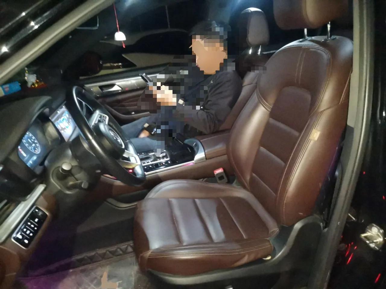 Dongfeng Fengon ix7 2020 2.0 TGDI Automatic All-Wheel-Drive ZhenTu Edition — миниатюра 16