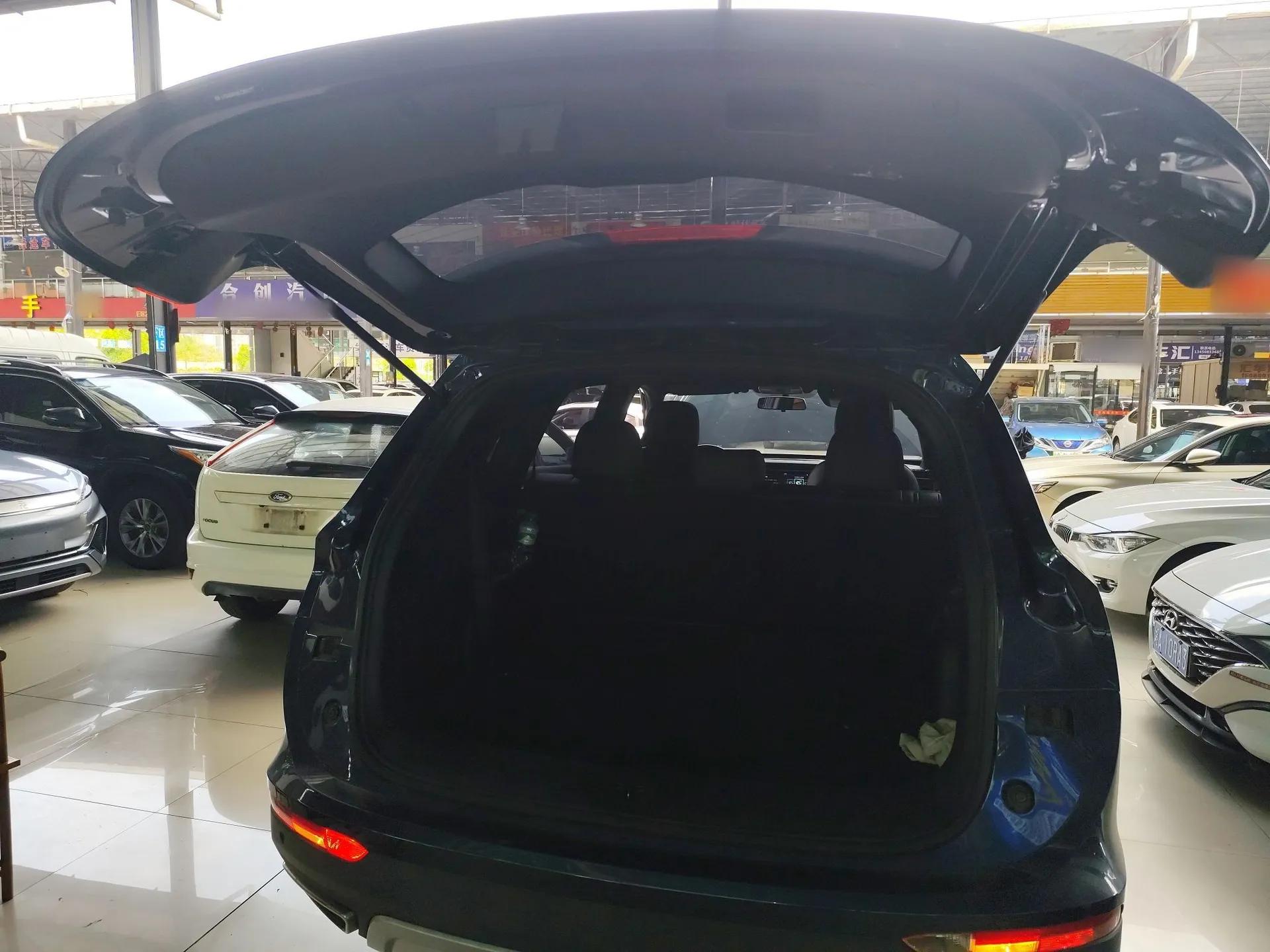 Dongfeng Fengon ix7 2020 2.0 TGDI Automatic Two-Wheel Drive Urban Luxury Edition — миниатюра 21